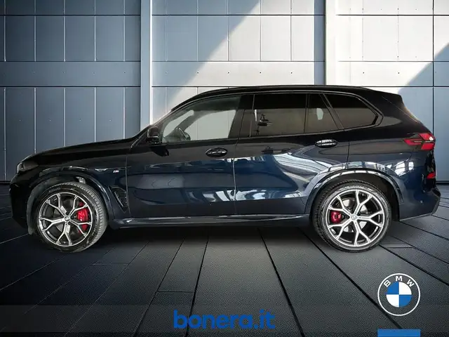 BMW X5 view 9