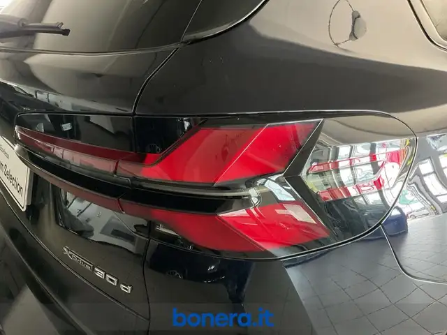 BMW X5 view 11