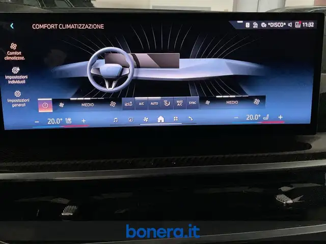 BMW X5 view 26