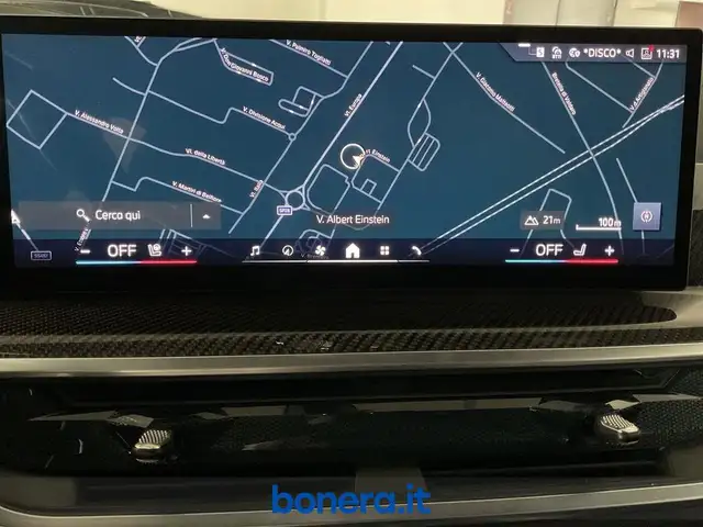 BMW X5 view 24