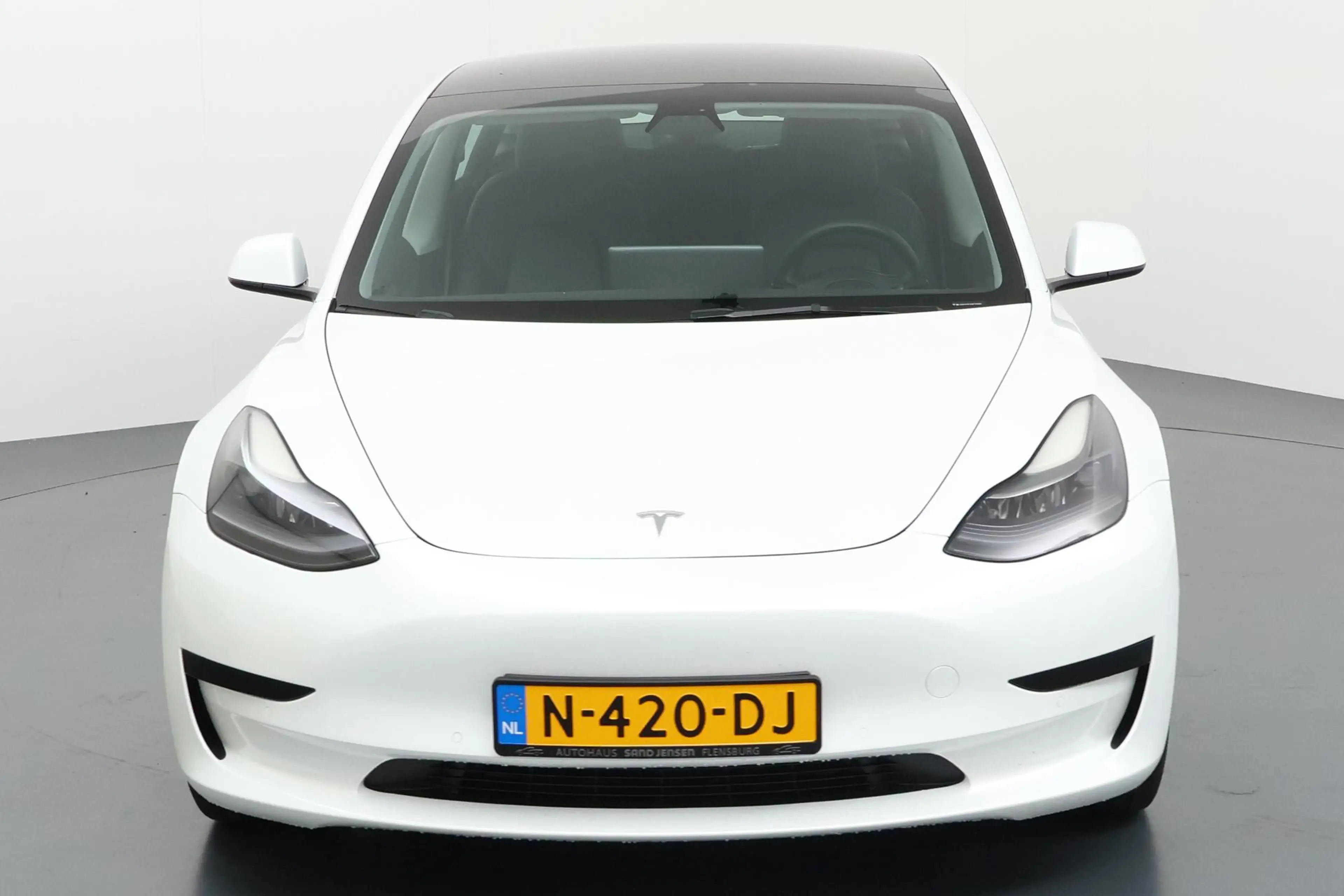 Tesla Model 3 Standard RWD Plus 60 kWh Betaalbaar instapmodel in — photo 9