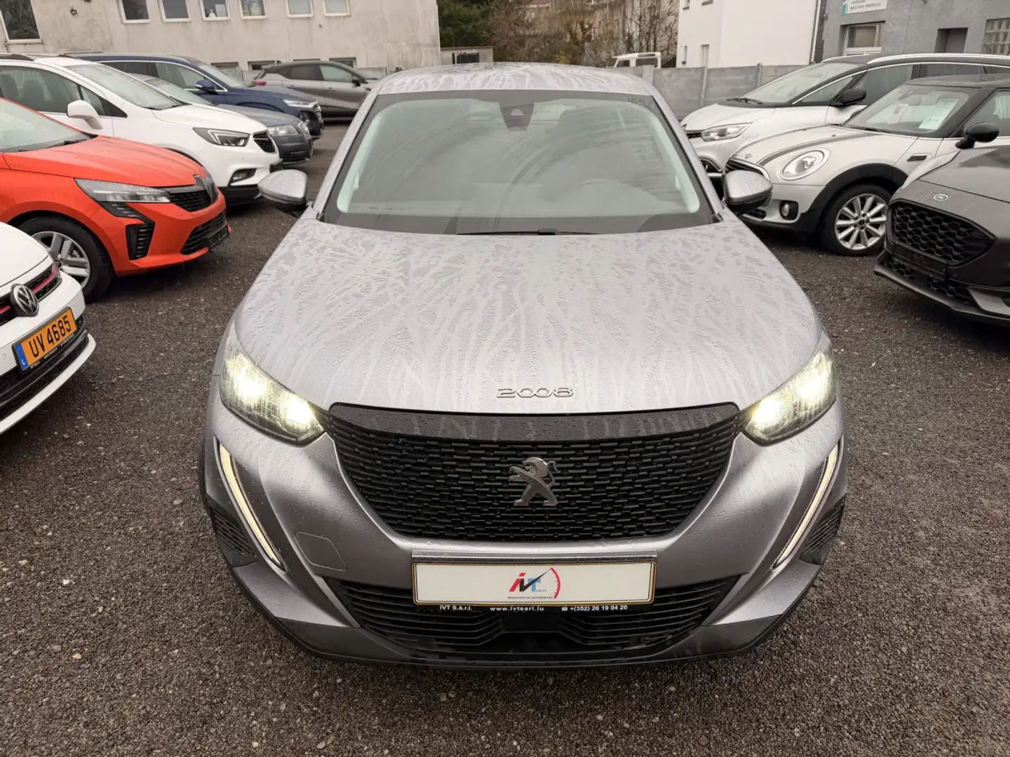 Peugeot 2008 1.2 Style 130 S&S Auto. Gris - 2