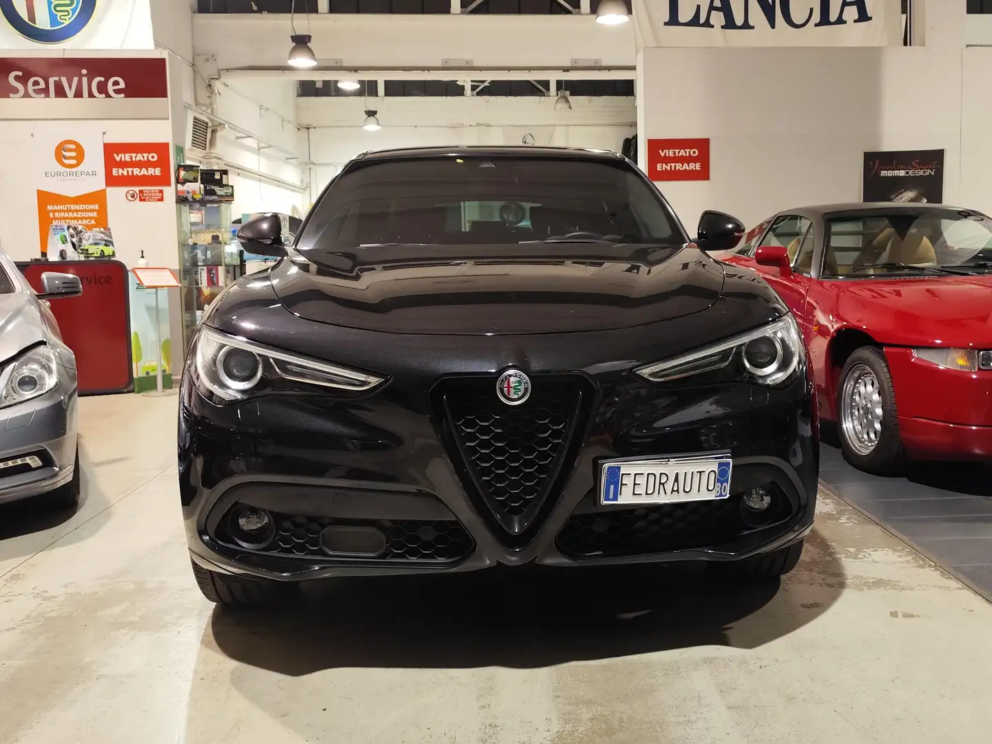 Alfa Romeo Stelvio 2.2 t Veloce Q4 210cv auto IVA Esposta Nero - 2