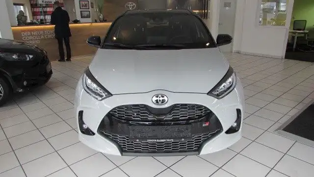 Toyota Yaris 1,5 VVT-i Hybrid GR Sport
