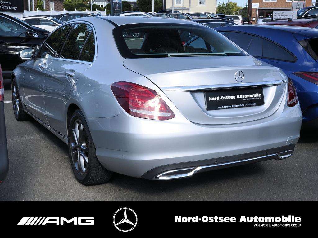 Mercedes-Benz C 180