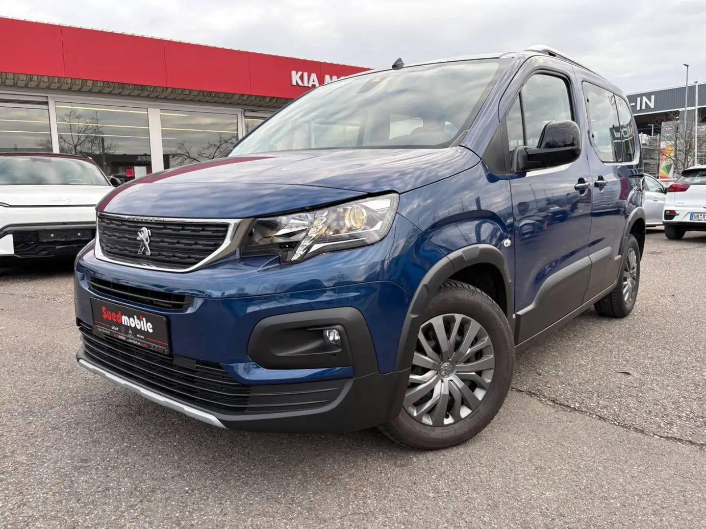 Peugeot Rifter PureTech 130 L1 EAT8 Allure Blau - 1