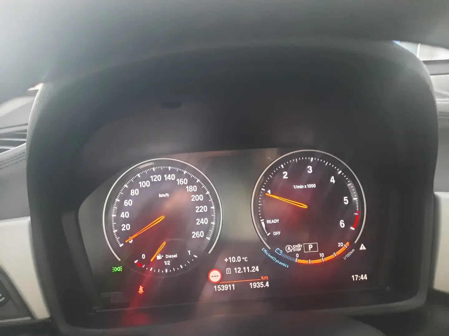 BMW X2 sDrive 16dA Negro - 2
