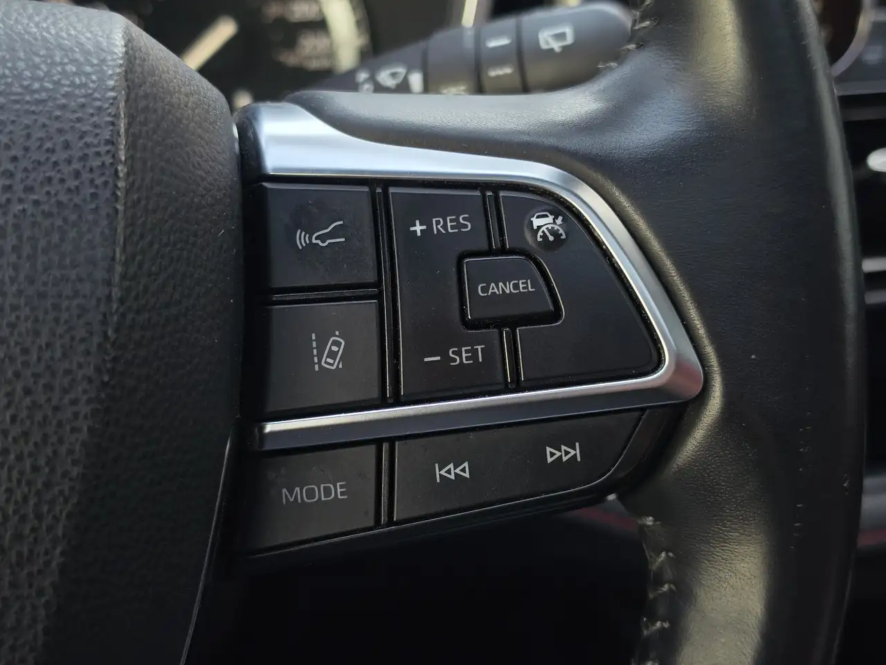 Toyota Highlander снимка Toyota Highlander
