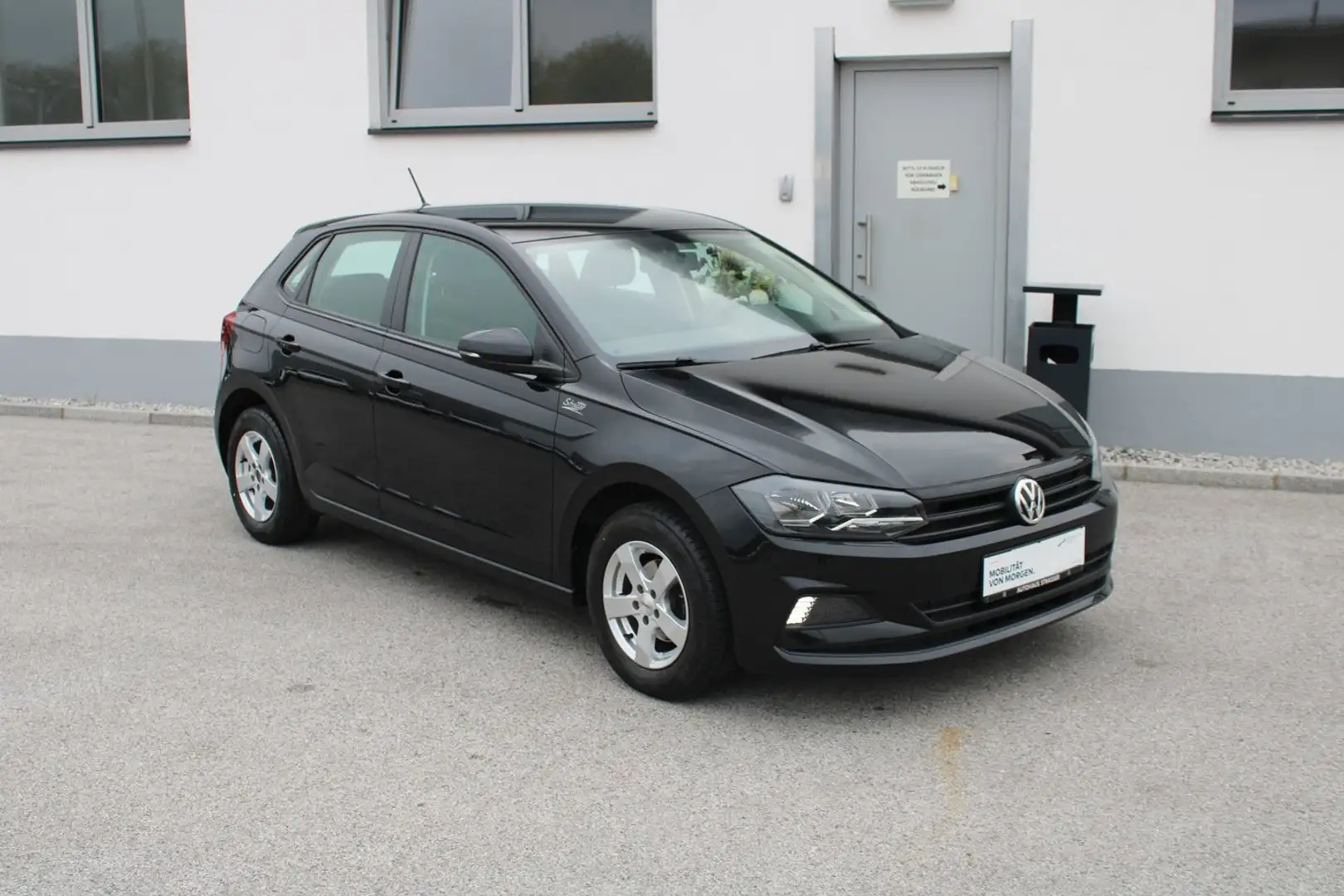 Volkswagen Polo Schwarz - 2