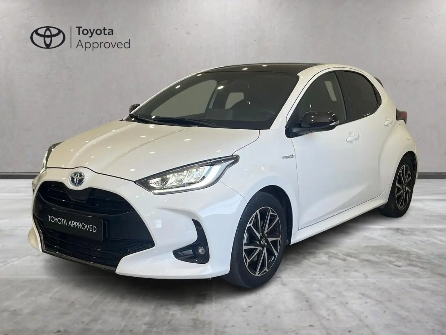 Toyota Yaris Yaris 1.5h Lounge Bianco - 1