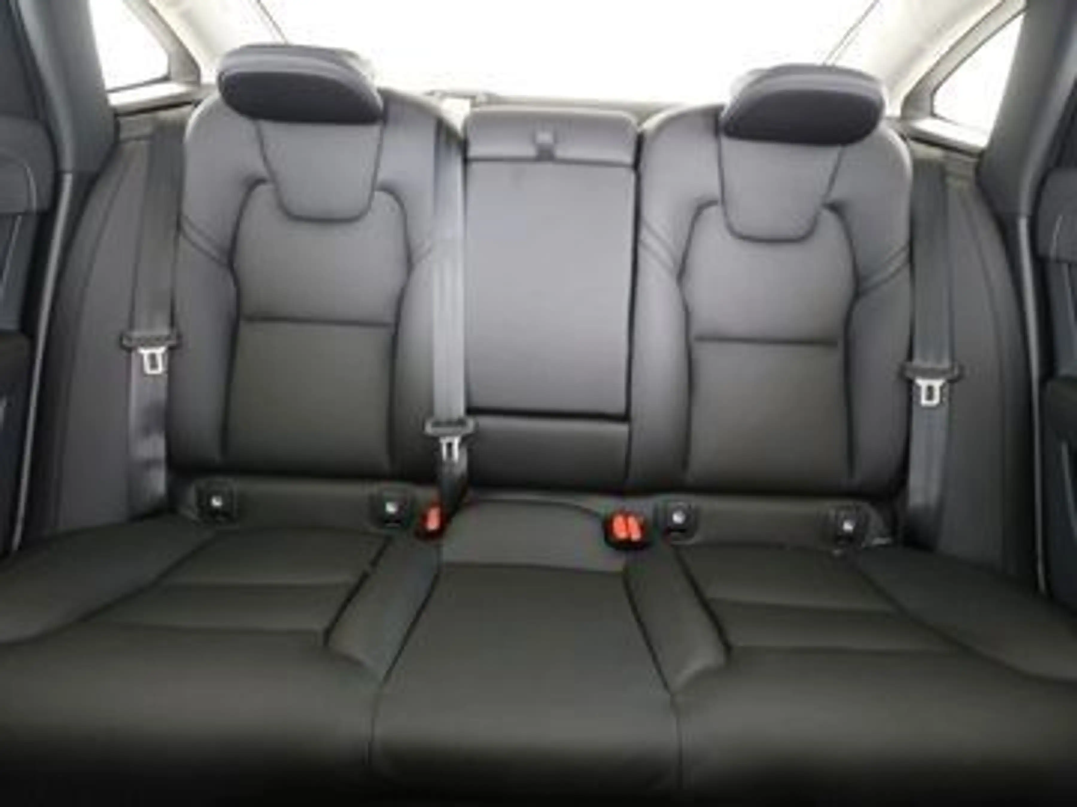 Volvo S90 B5 Ultimate Bright AWD SD*AHK*StdHz — photo 6