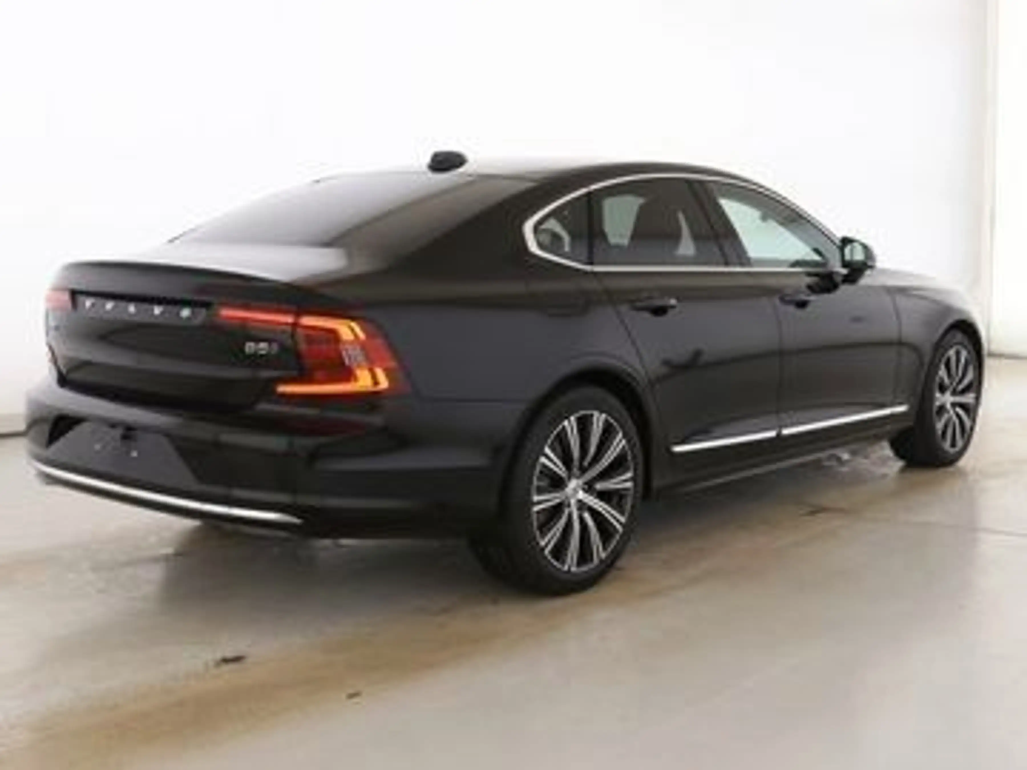 Volvo S90 B5 Ultimate Bright AWD SD*AHK*StdHz — photo 2