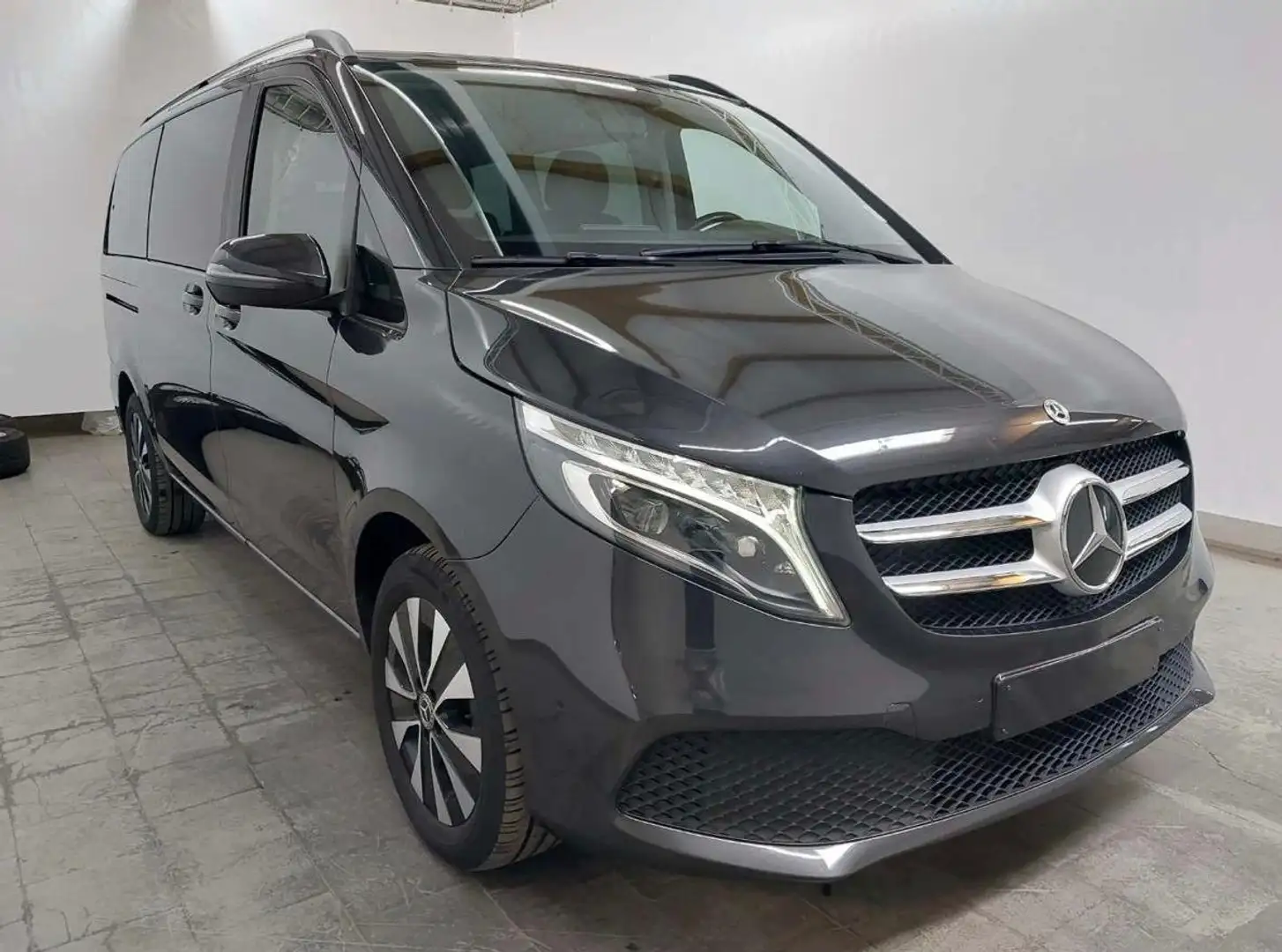 Mercedes-Benz V 220 d lang 9G-TRONIC "EDITION" Leder Keyless-Go Schwarz - 1
