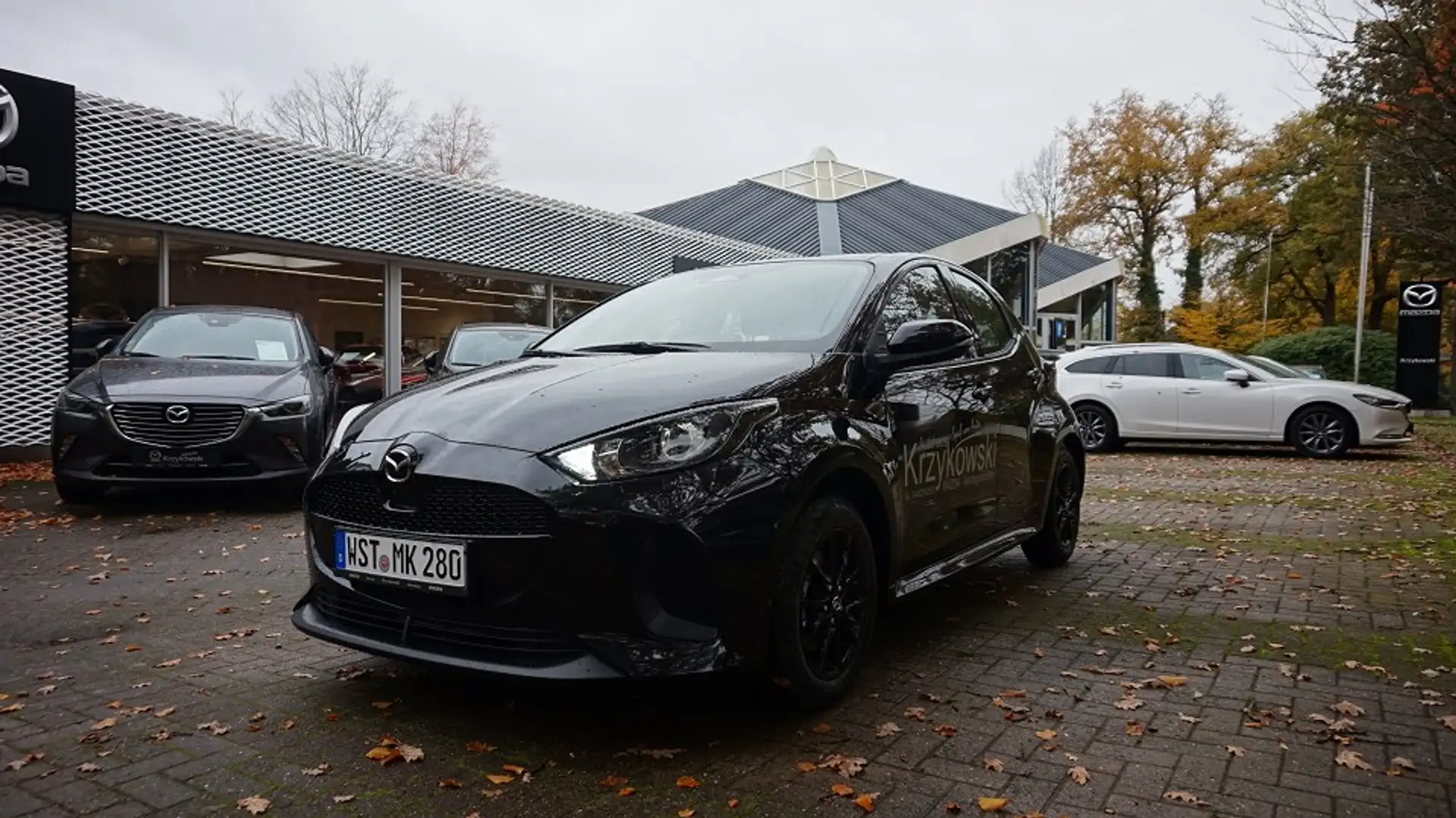 Mazda 2 Hybrid 1.5L Hybrid VVT-i 116 CVT FWD Prime-Line Schwarz - 1