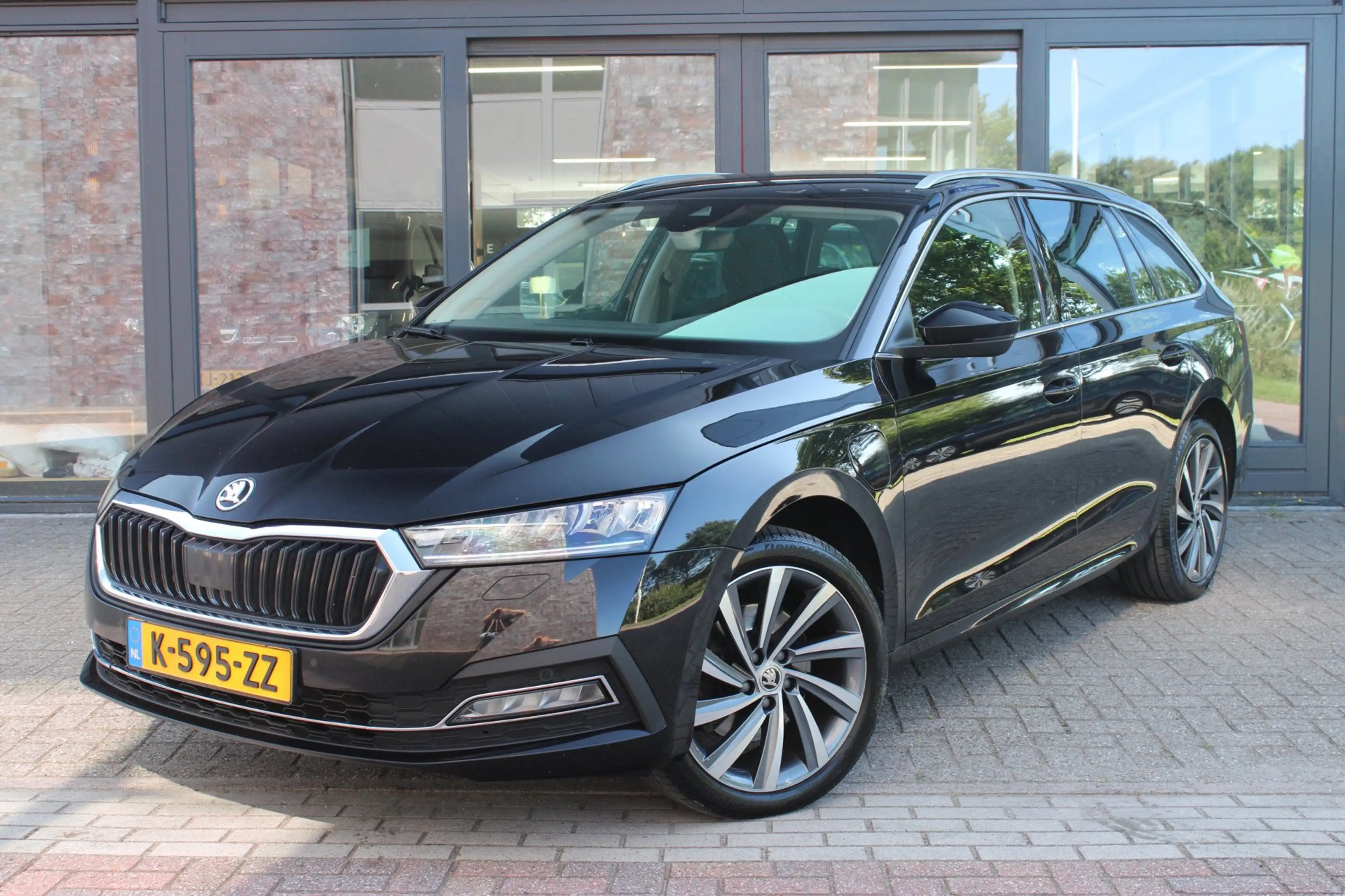 Skoda Octavia Combi 1.4 TSI HYBRID|PHEV Business Edition+ | Adap