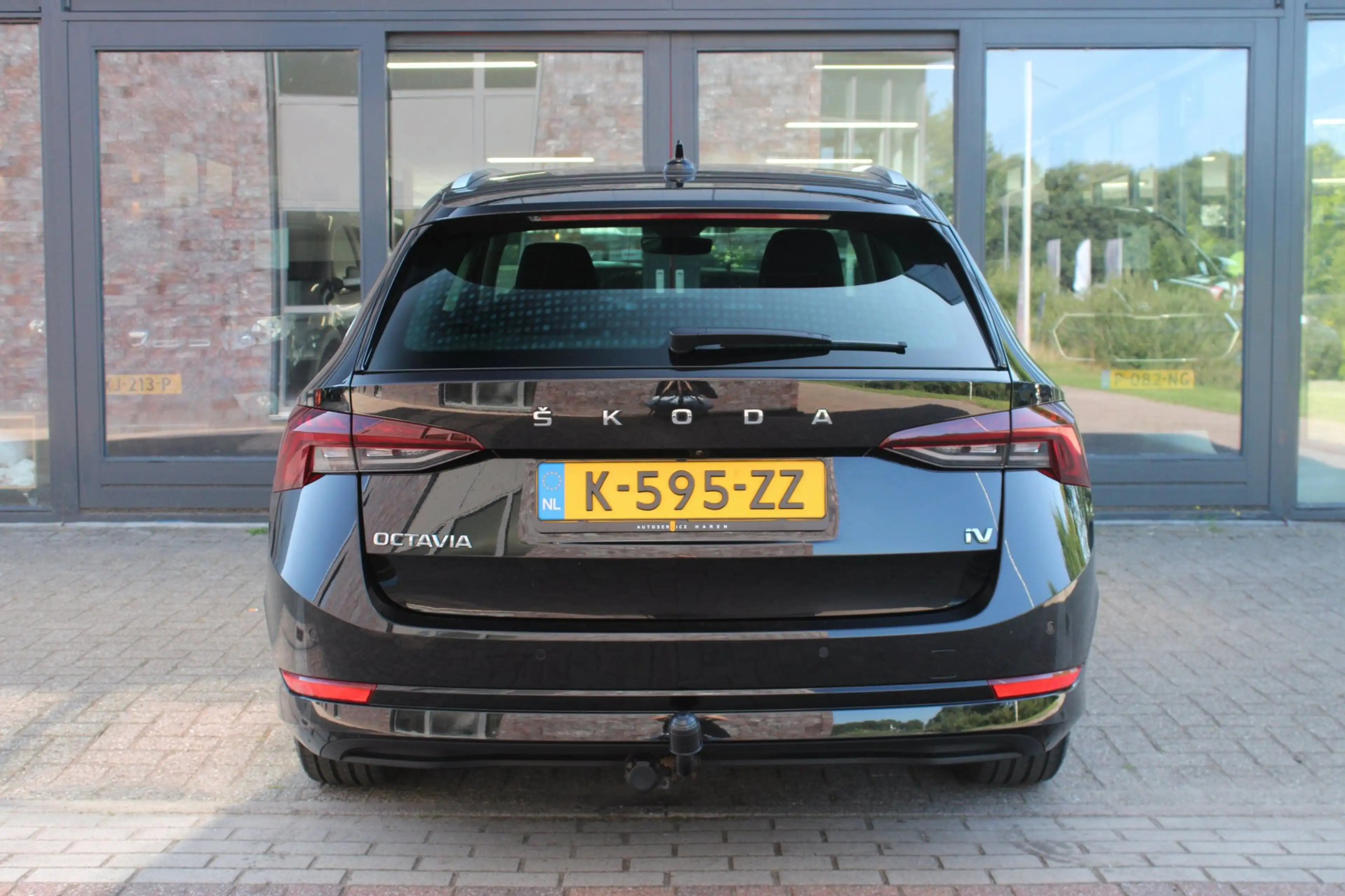 Skoda Octavia Combi 1.4 TSI HYBRID|PHEV Business Edition+ | Adap — photo 12