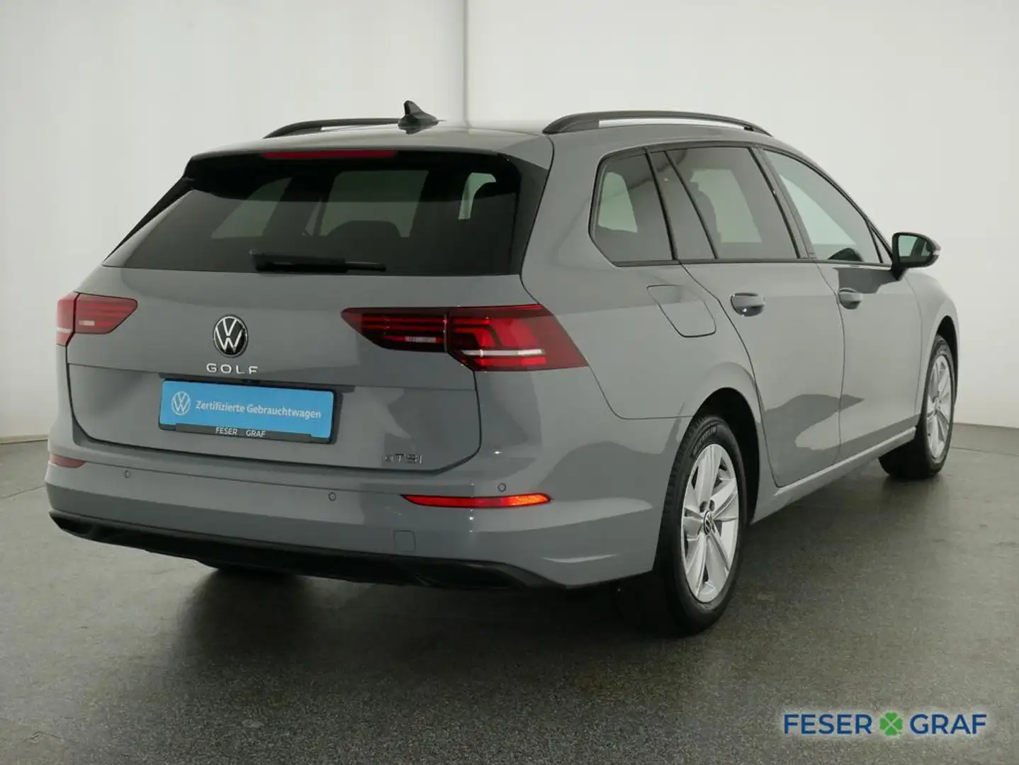 Volkswagen Golf Variant 1.5 eTSI Life DSG LED/ACC/DAB/Navi Grau - 2