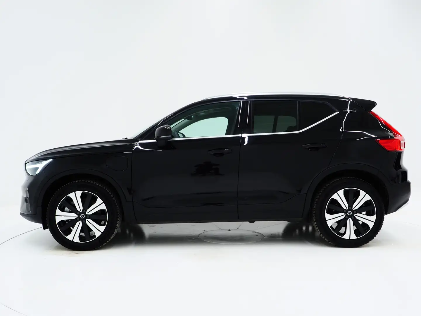 Volvo XC40 1.5 T5 Plug-in hybrid Ultimate | Panoramadak | Pil Noir - 2