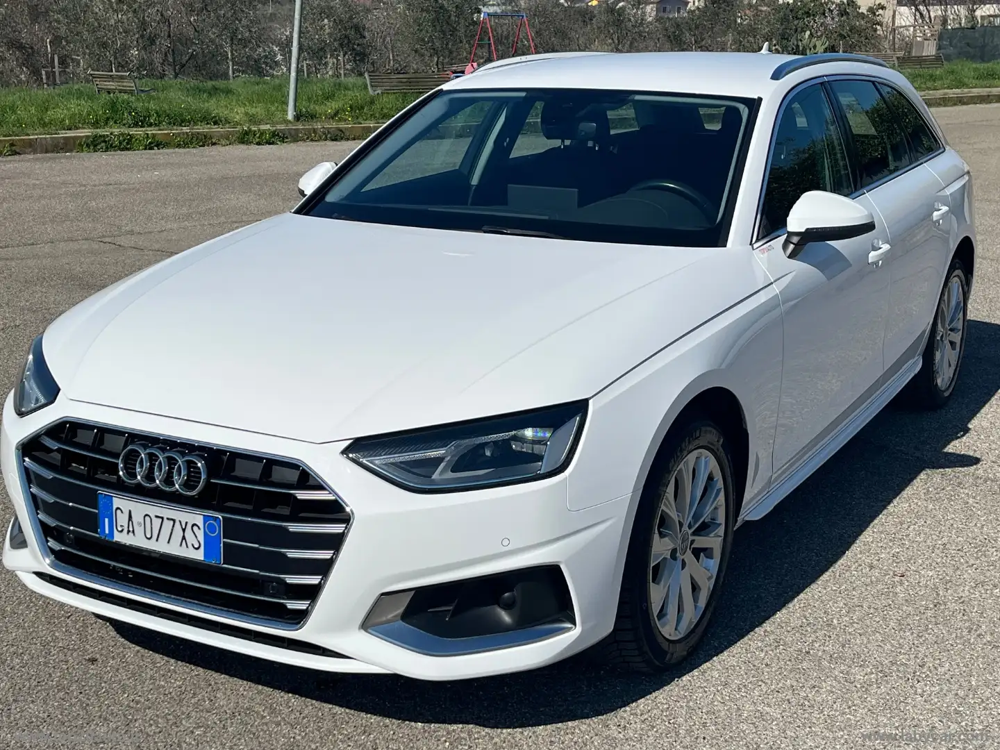 Audi A4 Avant 35 TDI S TRONIC Business ADVANCE EVOLUTION Wit - 1