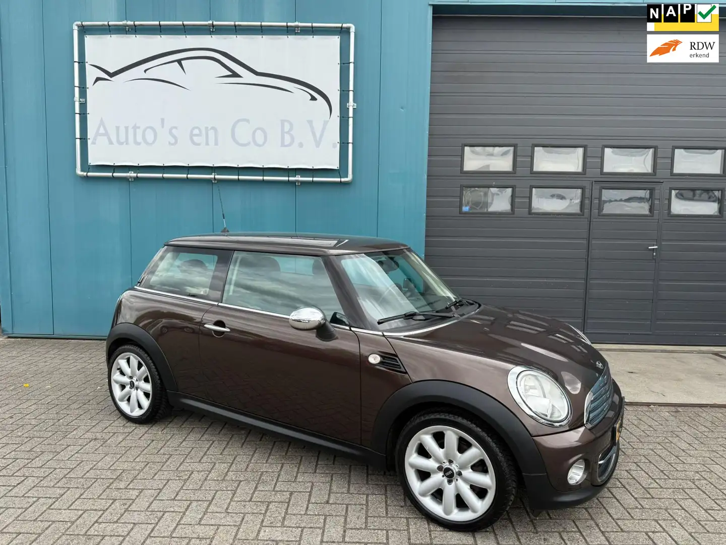 MINI Cooper Mini 1.6 Clima Cruise Navigatie 17"Lm velgen Facel Brun - 1
