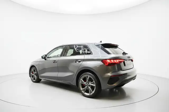 Audi A3 view 8