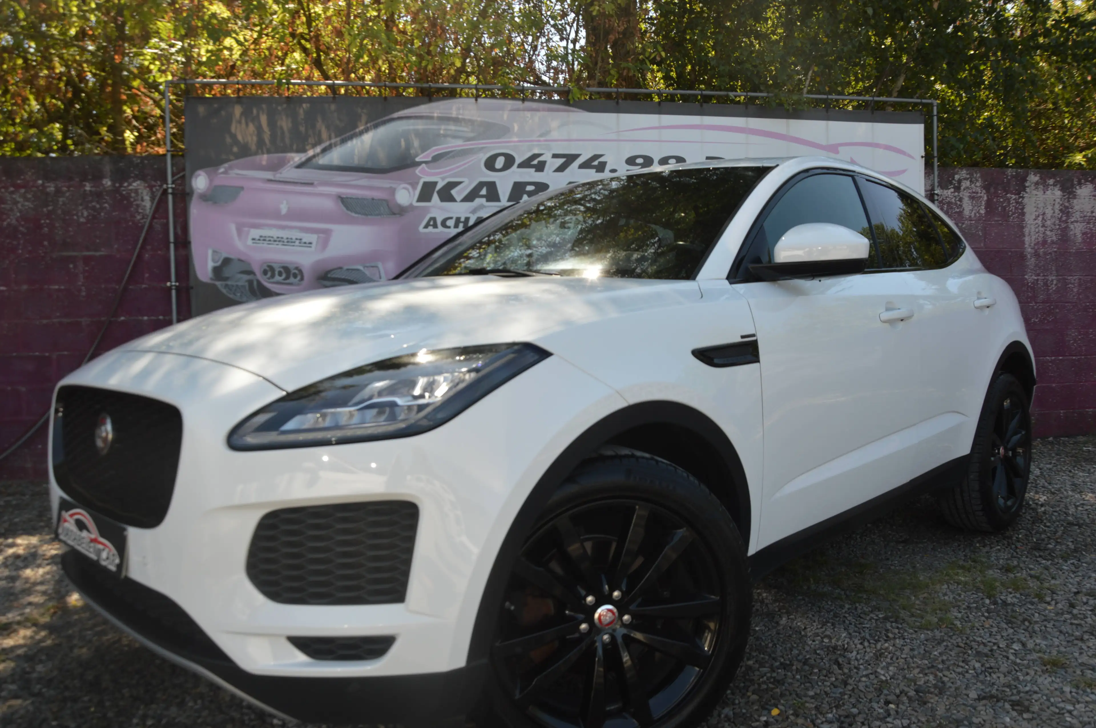 Jaguar E-Pace 2.0D AWD R-Dynamic NAV CAM CLIM CRUIS 63.761KM — photo 4