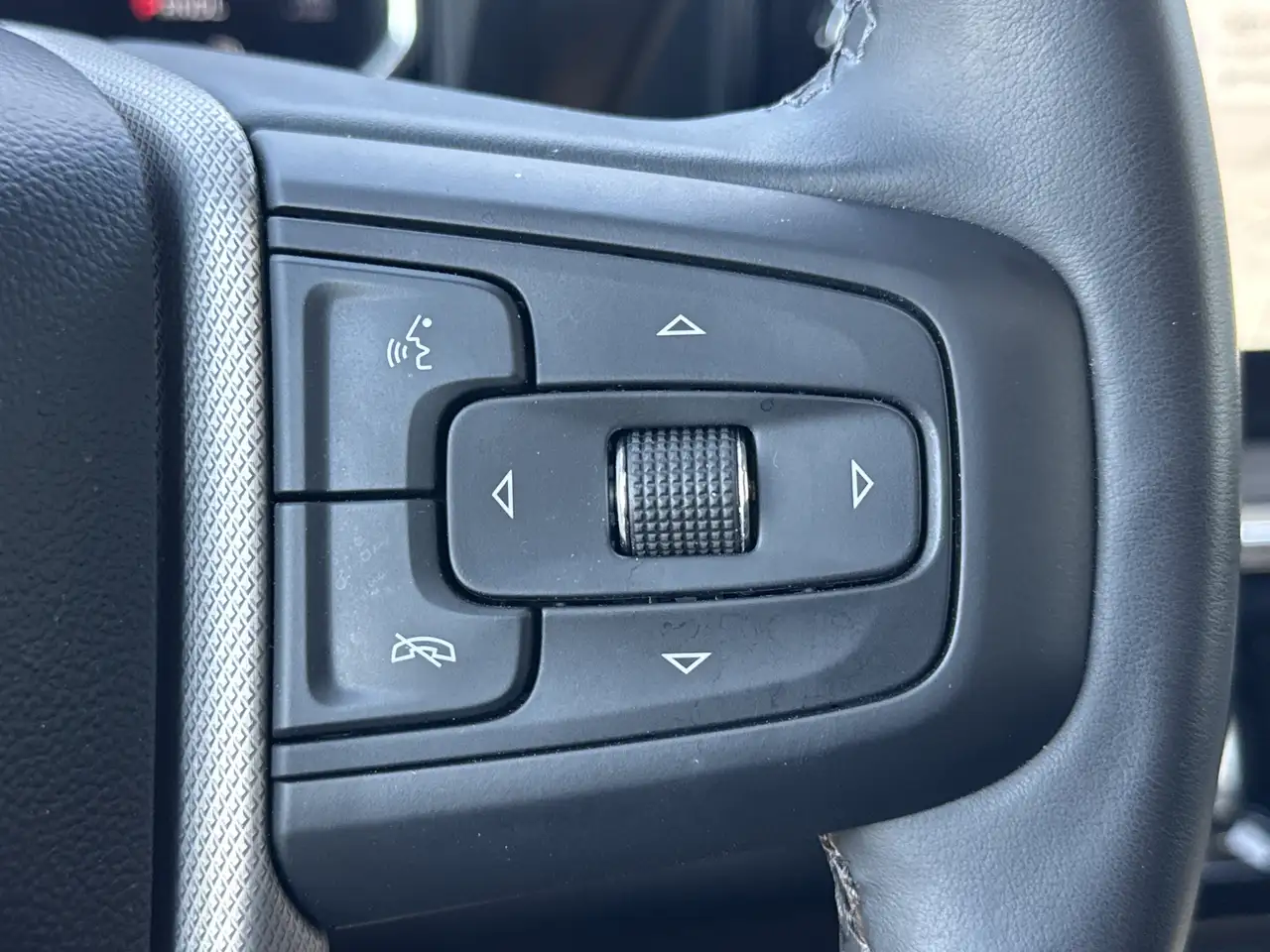 GMC Sierra 3500HD снимка GMC Sierra 3500HD