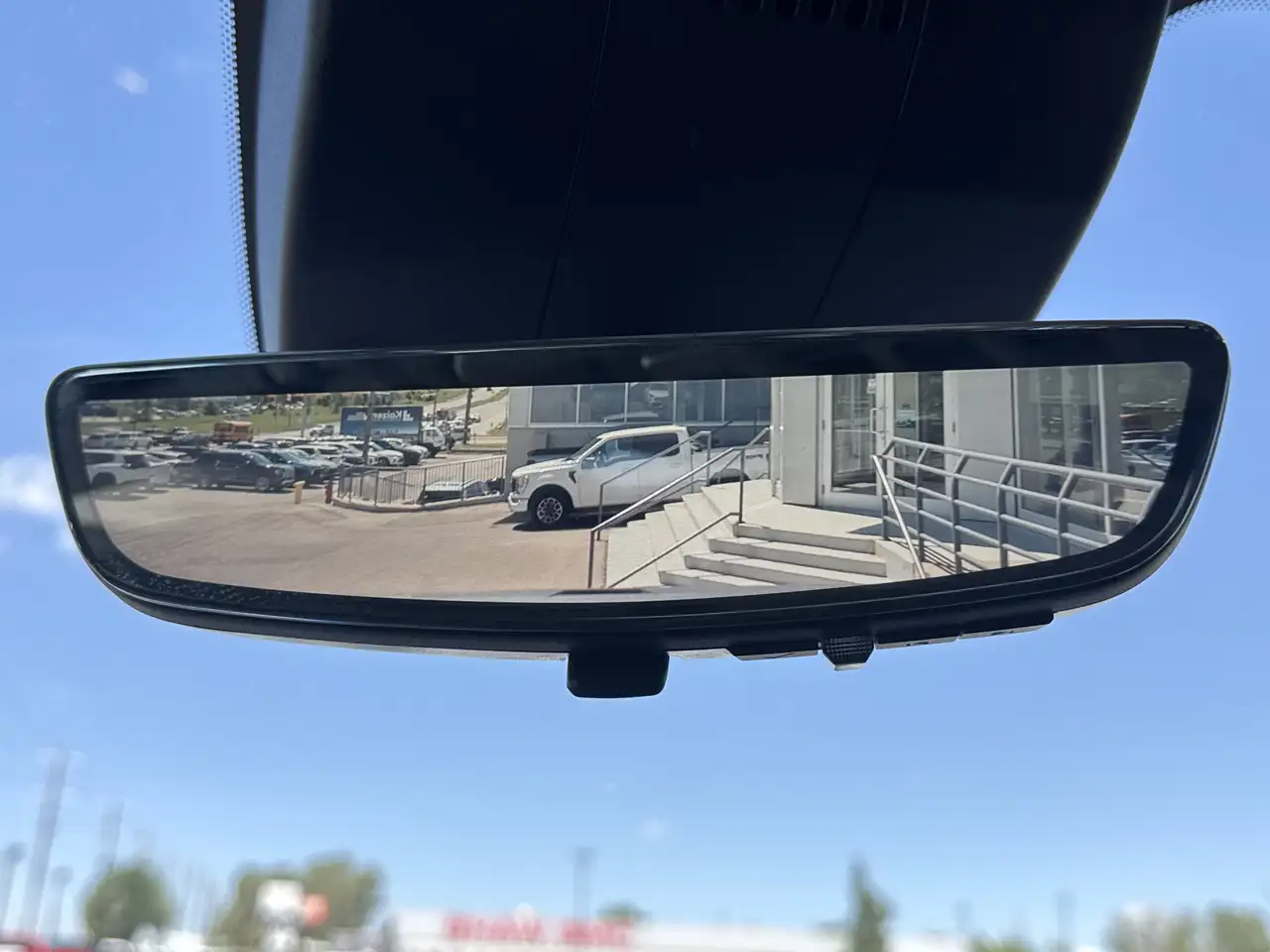 GMC Sierra 3500HD снимка GMC Sierra 3500HD