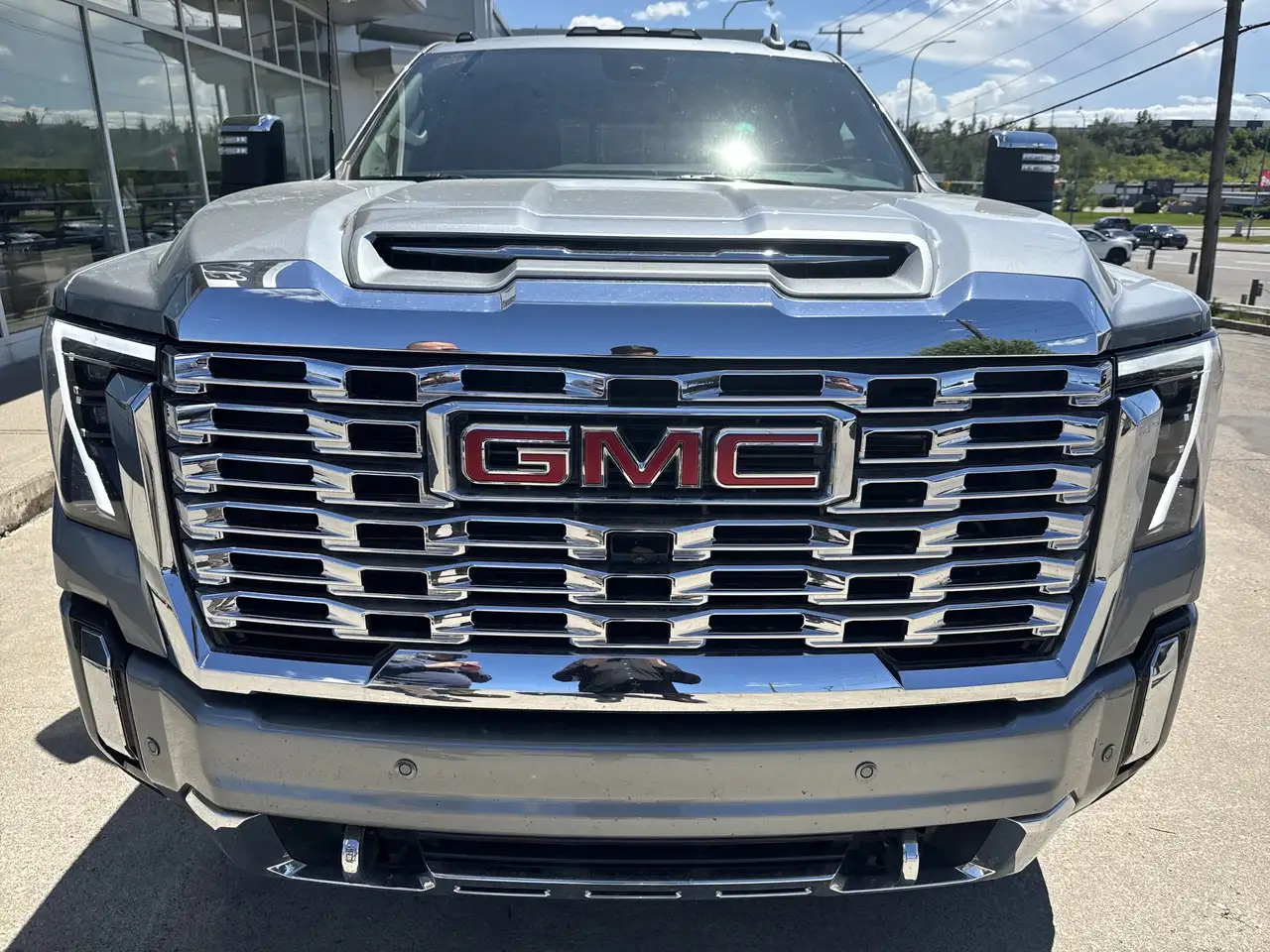 GMC Sierra 3500HD снимка GMC Sierra 3500HD