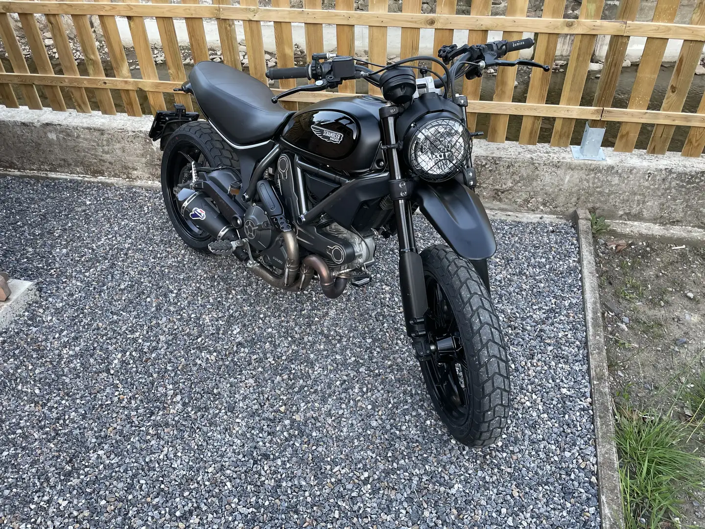 Ducati Scrambler Noir - 1
