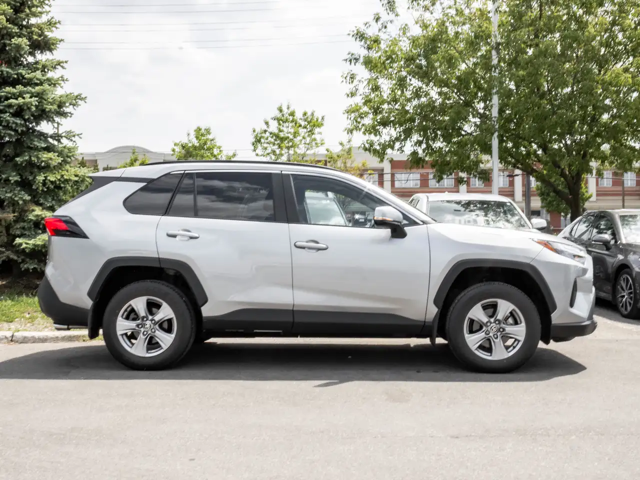 Toyota RAV 4 photo Toyota RAV 4