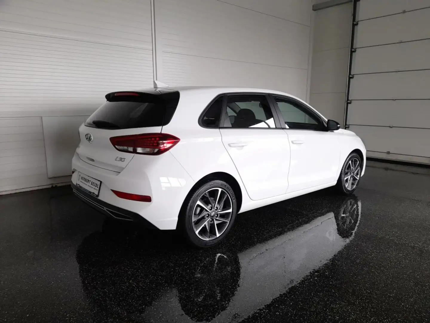 Hyundai i30 FEEL GOOD 1,0 T-GDI Aut Weiß - 2