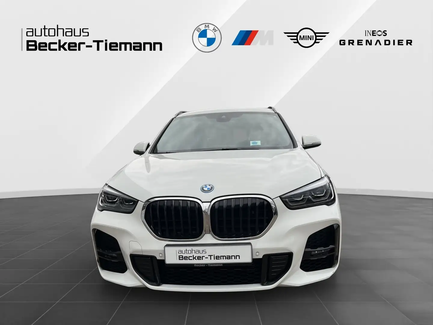 BMW X1 xDrive25e M-Sport | AHK | HUD | DAB Blanc - 2