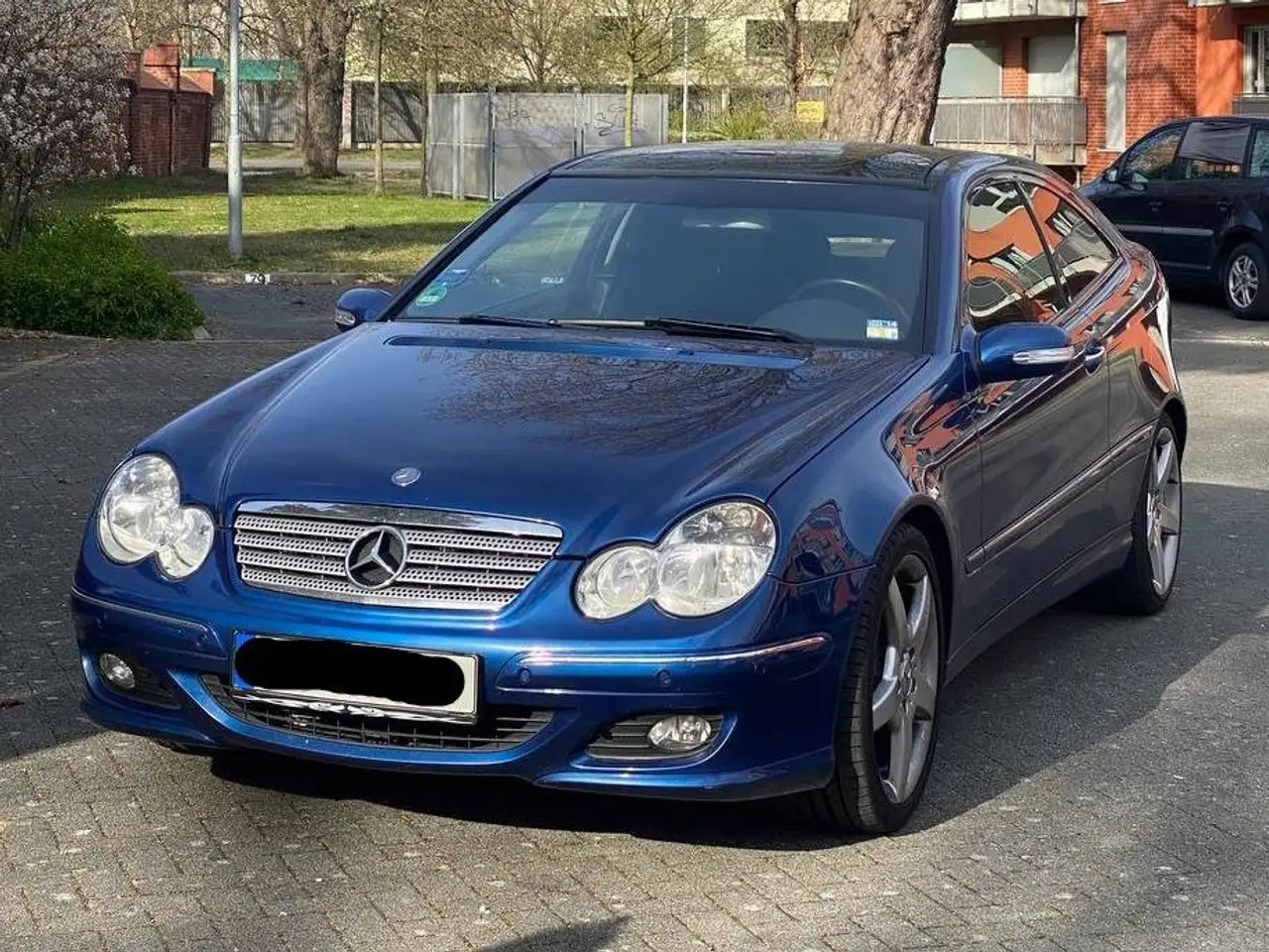 Mercedes-Benz C 320