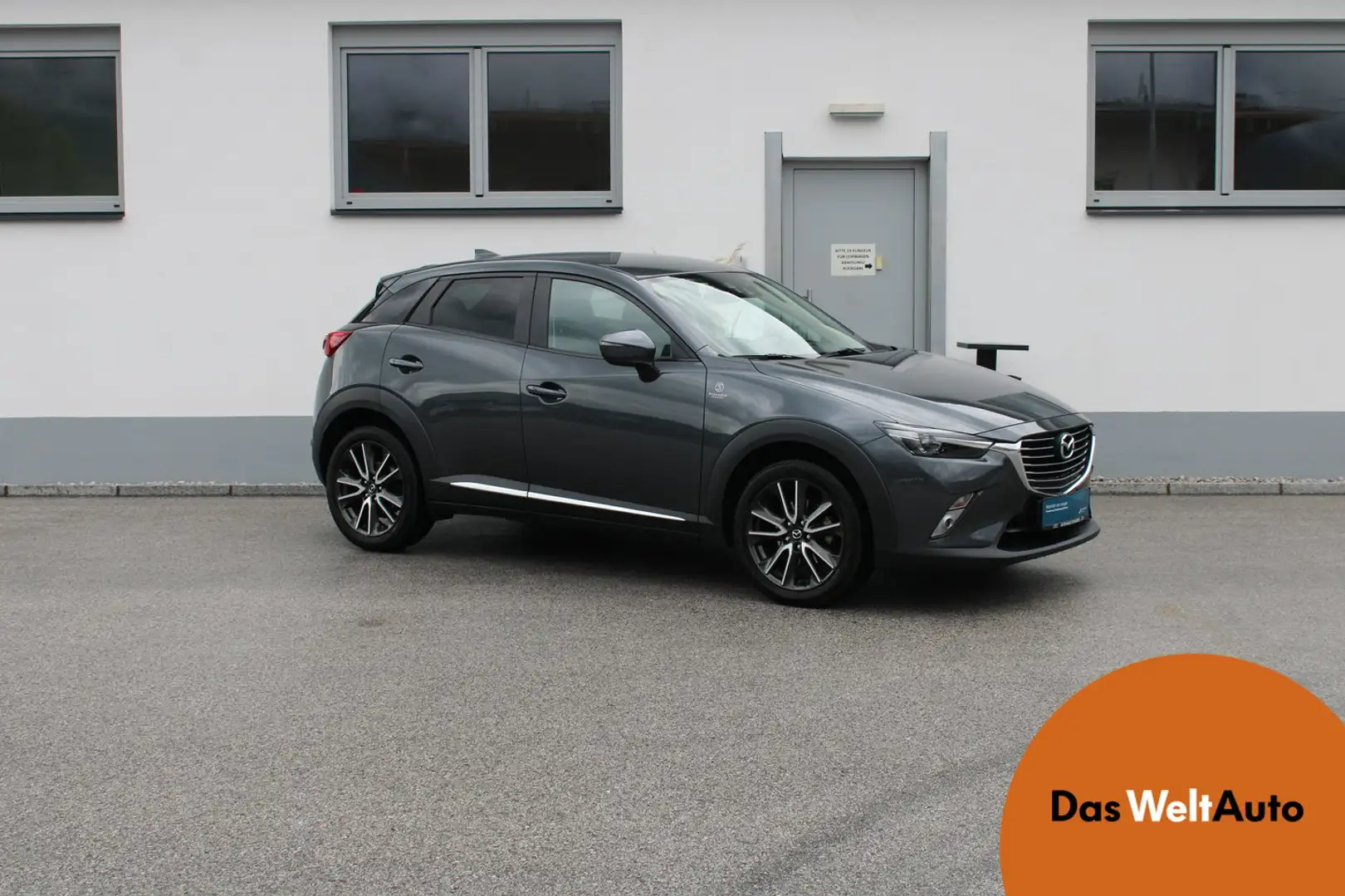 Mazda CX-3 G120 Revolution Grau - 1