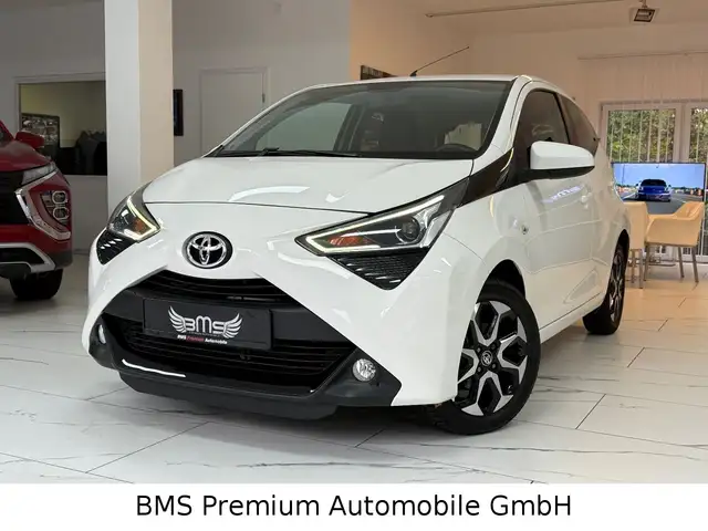 Toyota Aygo AYGO x-play club Garantie bis zu 15 Jahre