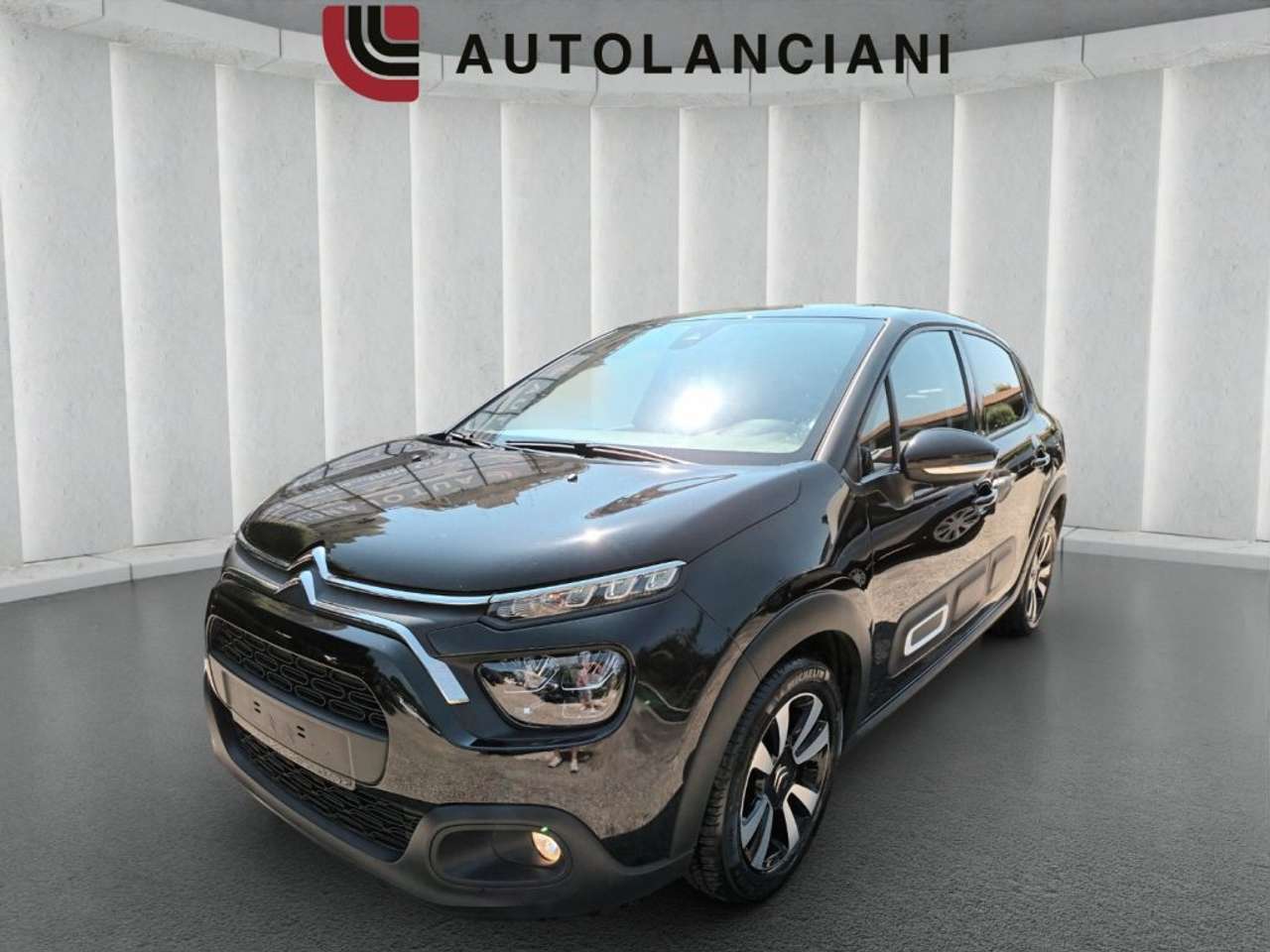 Citroen C3 1200 PURETECH MAX 83CV CARPLAY CAM PDC"16