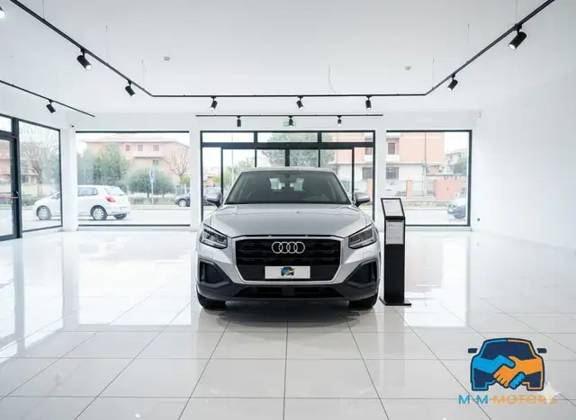 Audi Q2 30 2.0 tdi Business