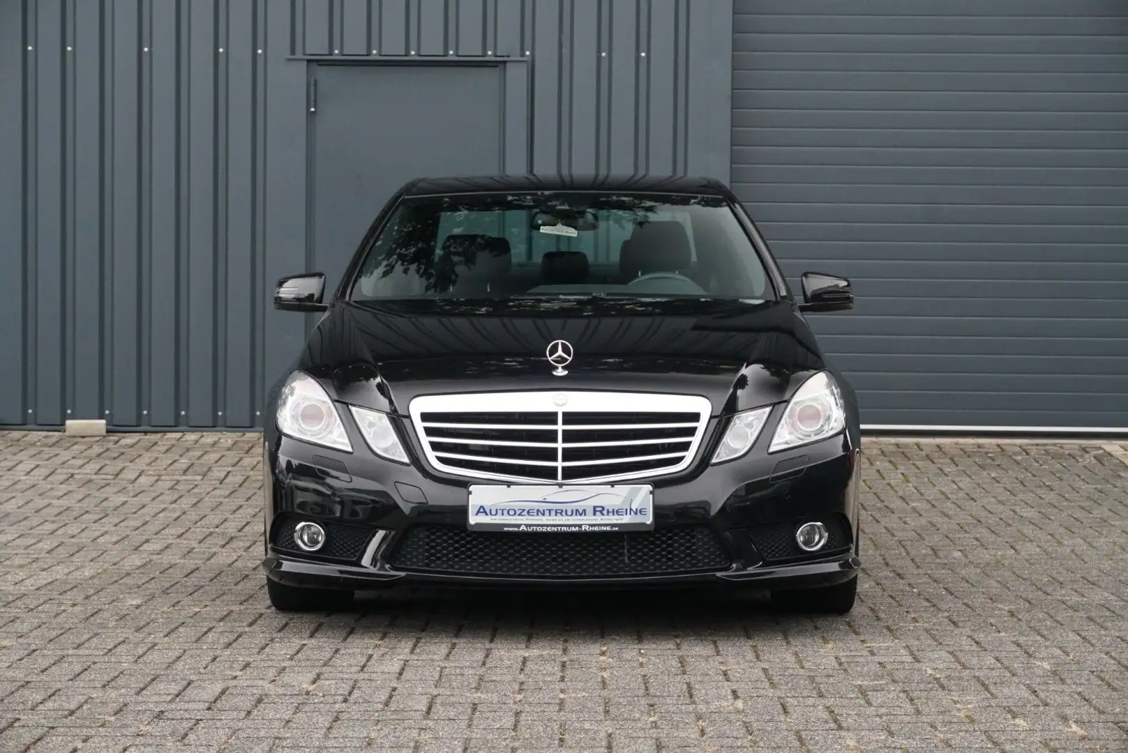 Mercedes-Benz E 500 AMG Navi Xenon Memory Harman/Kardon SHZ JP Noir - 2