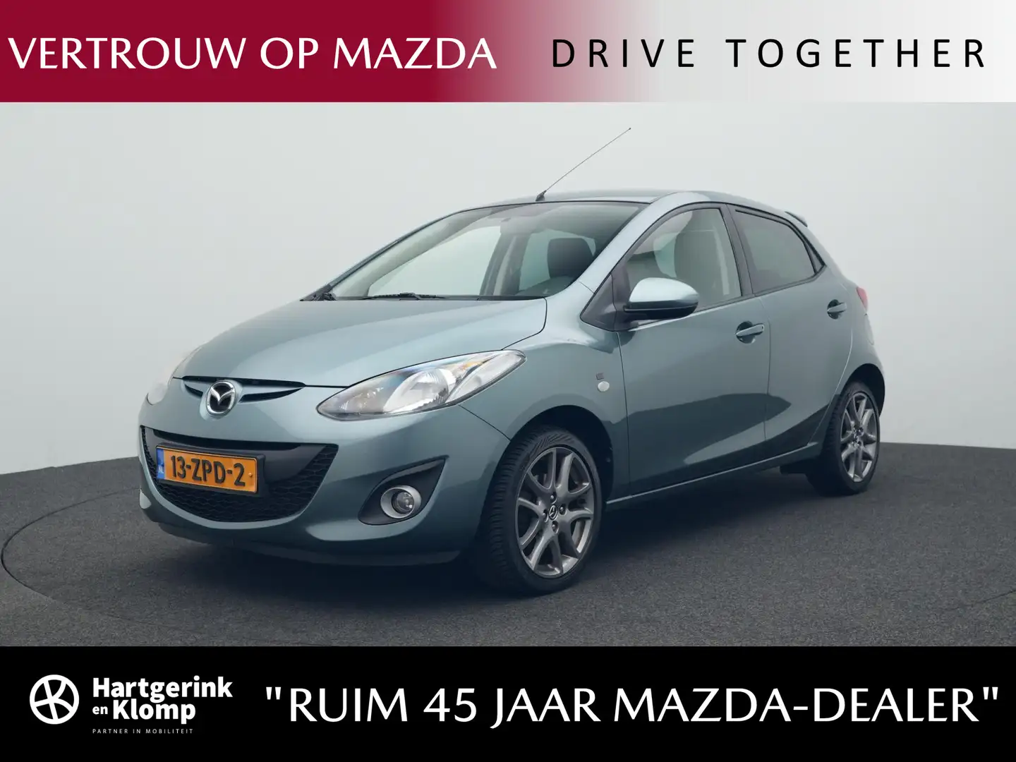 Mazda 2 1.3 GT met all-weather banden en parkeersensoren a Grijs - 1