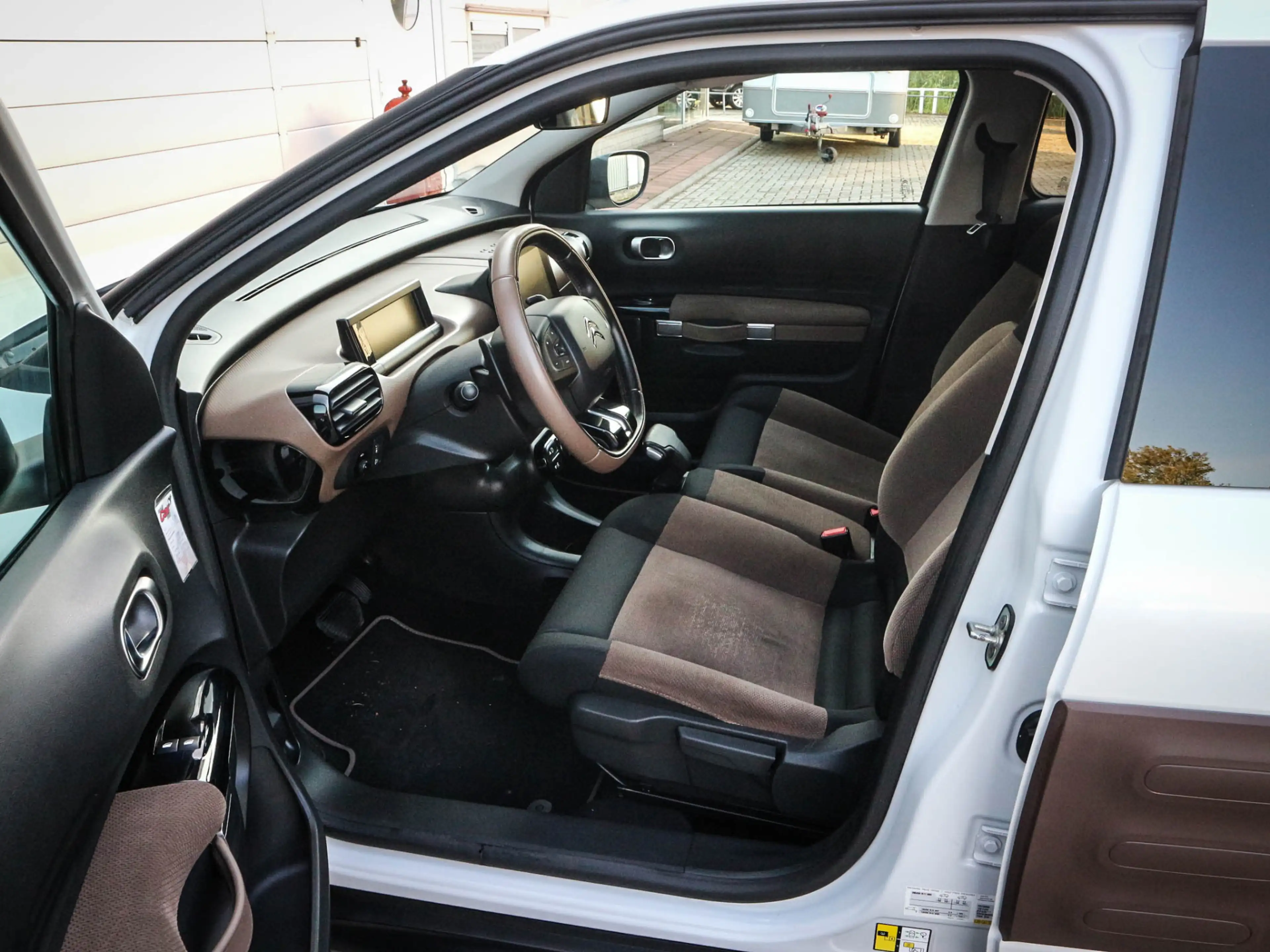 Citroen C4 Cactus 1.2 e-VTi Shine | Clima | Cruise | Navi | 17 inch — photo 2