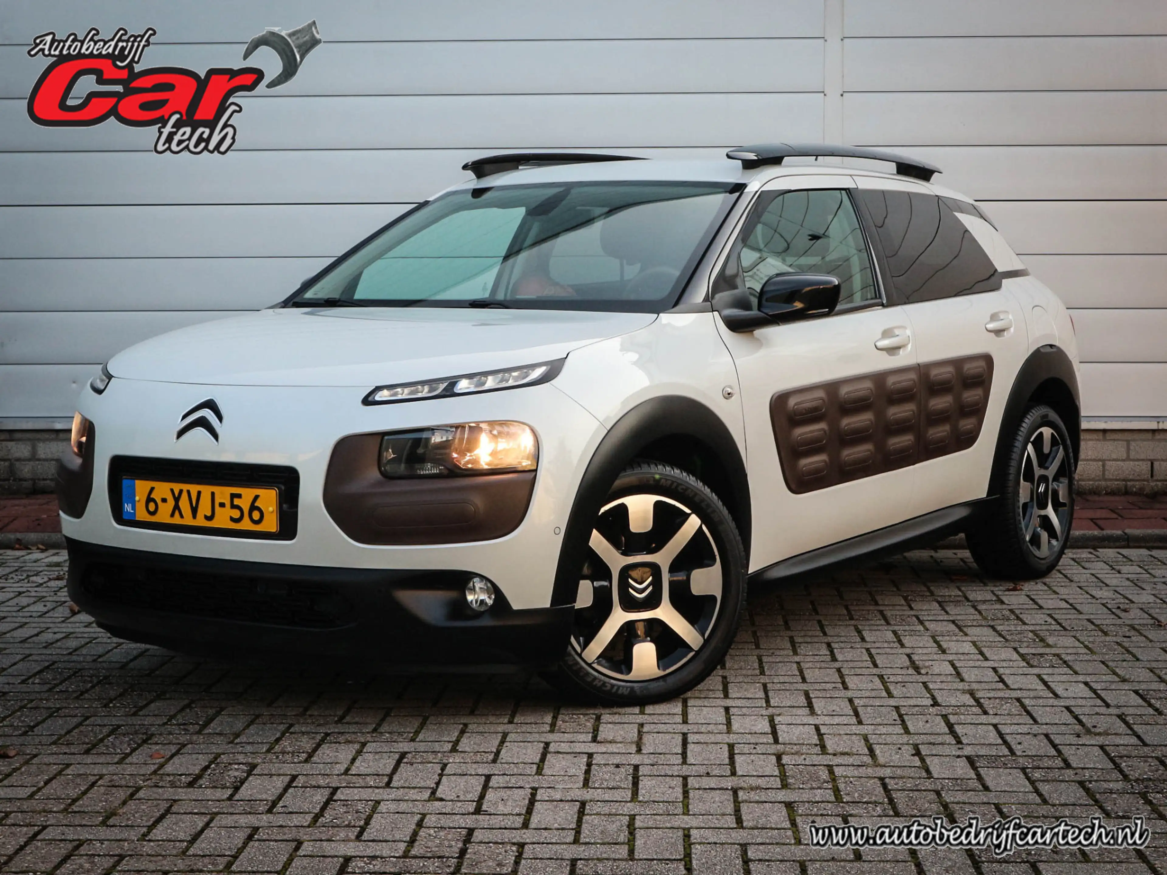 Citroen C4 Cactus 1.2 e-VTi Shine | Clima | Cruise | Navi | 17 inch