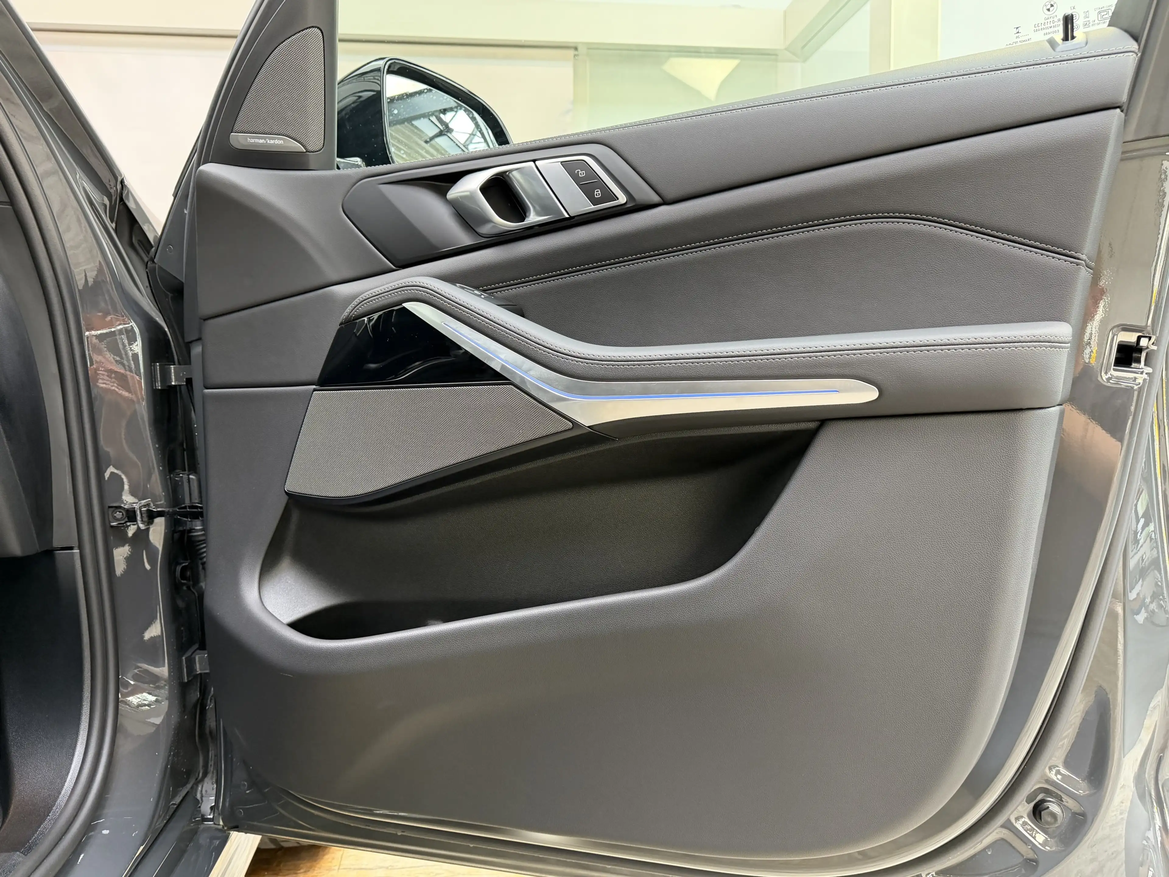 BMW X5 xDr50e M Sport Pro 22Zoll Pano Sitzlüft. AHK — photo 36