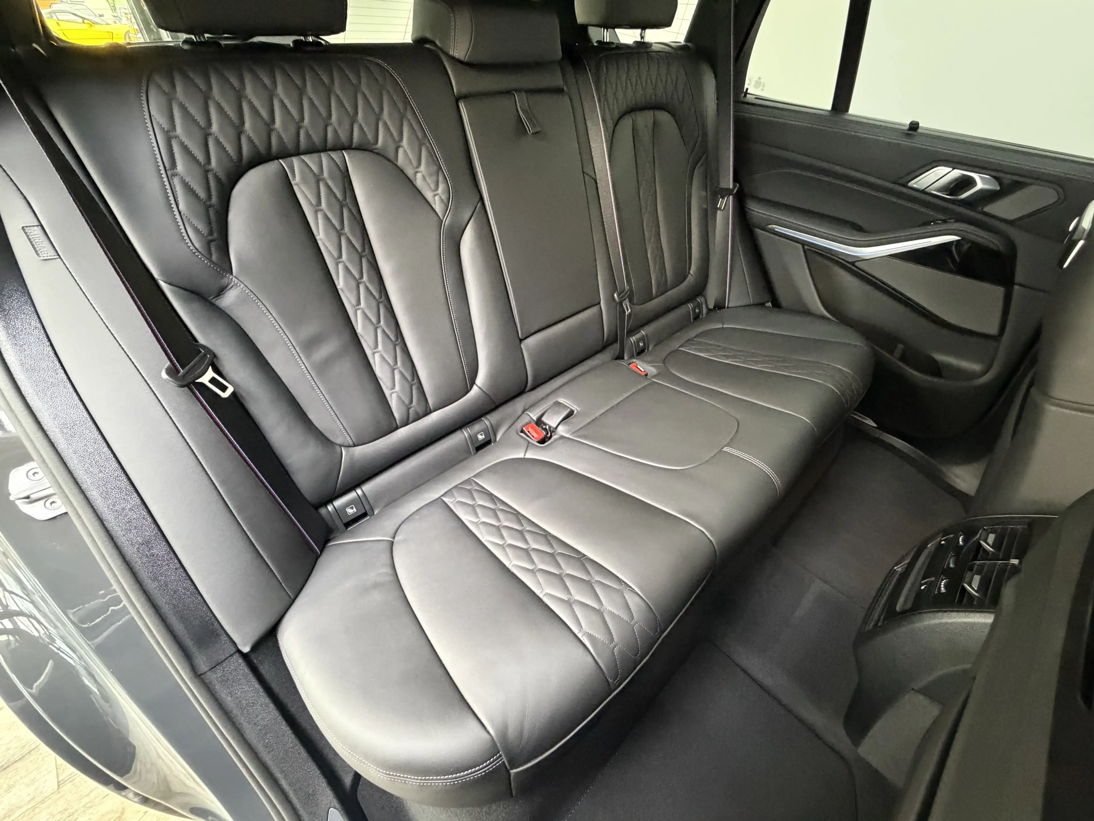 BMW X5 xDr50e M Sport Pro 22Zoll Pano Sitzlüft. AHK — photo 28
