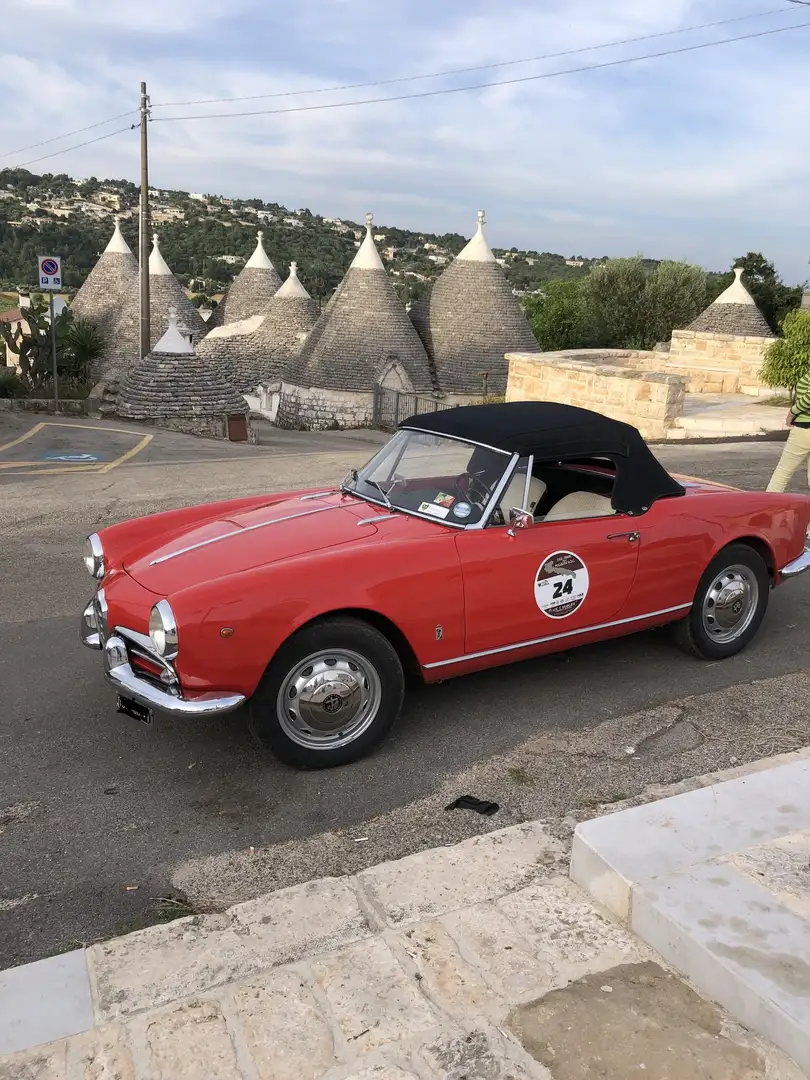 Alfa Romeo Giulietta Spider Rosso - 2