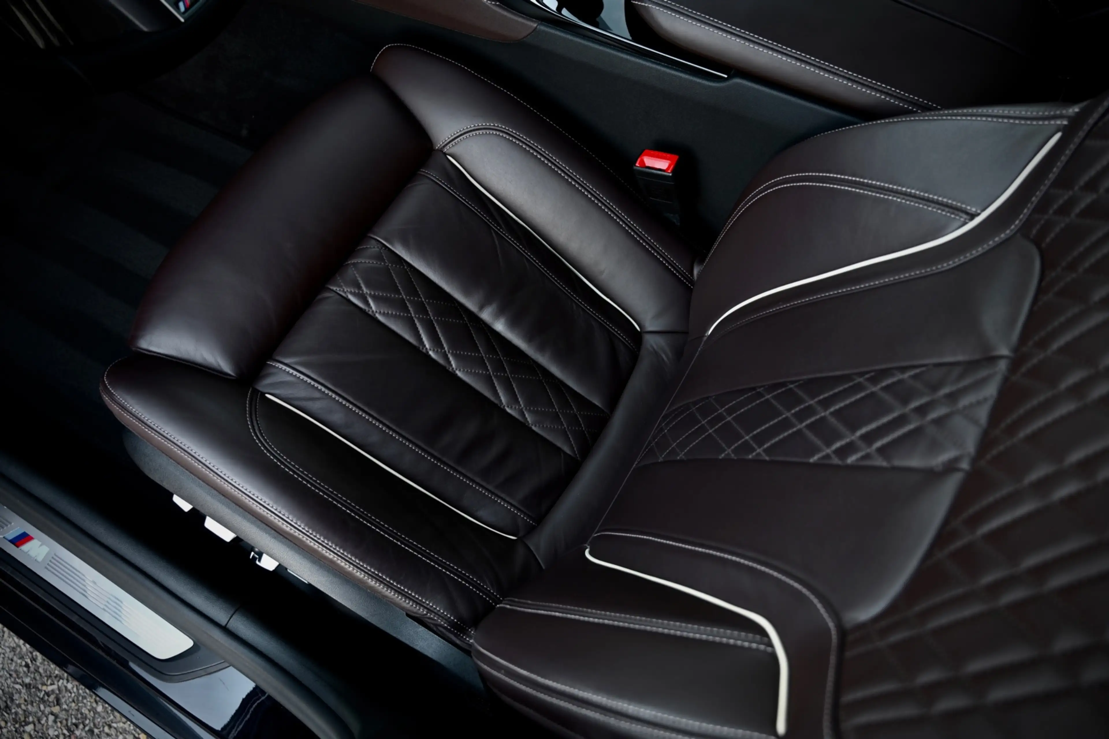 BMW 540 5-serie Touring 540i xDrive M-Sport High Executive — photo 15