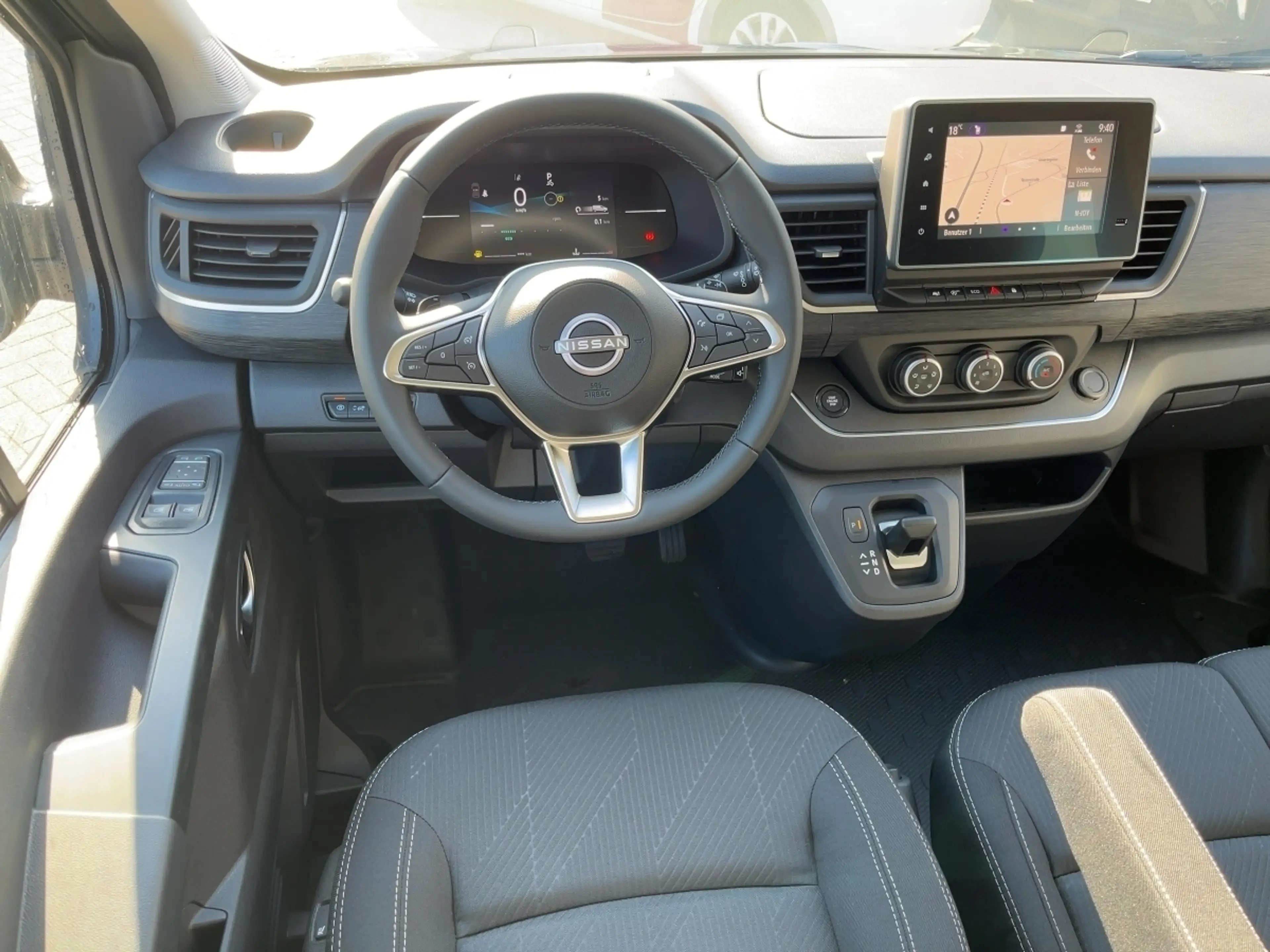Nissan Primastar Kombi L1H1 2,8t dCi170 Tekna Auto. — photo 7