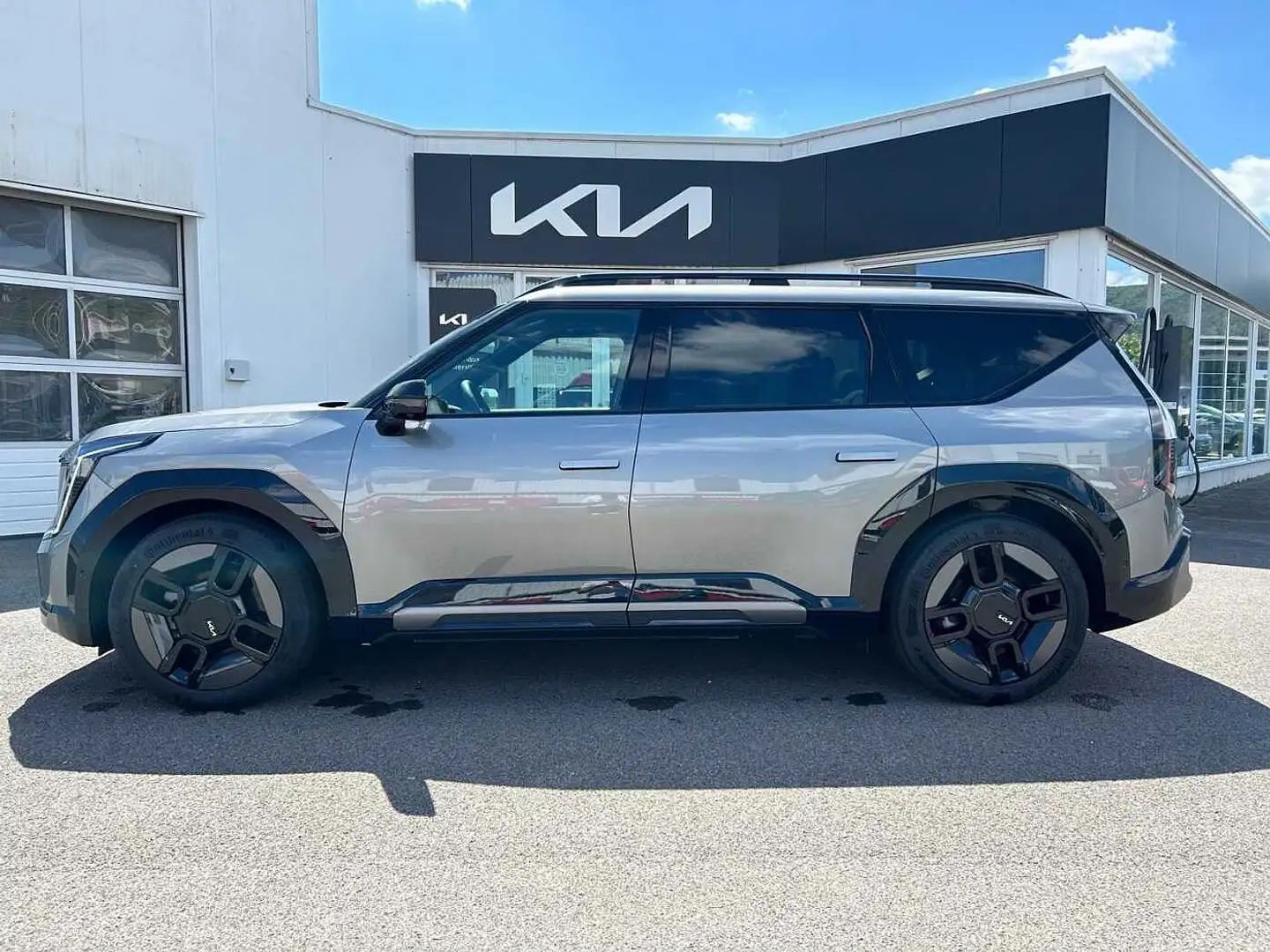 Kia EV9 GT-line Launch Ed. 99,8-kWh AWD +7S+360° Gris - 2