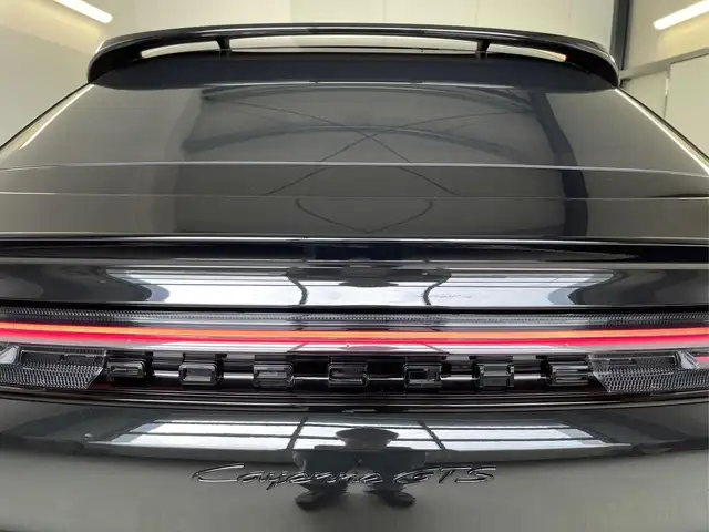 Porsche Cayenne GTS Coupe 4+1 Burmester+Nacht+AHK+22+PDCC+18Weg... Ansicht 6