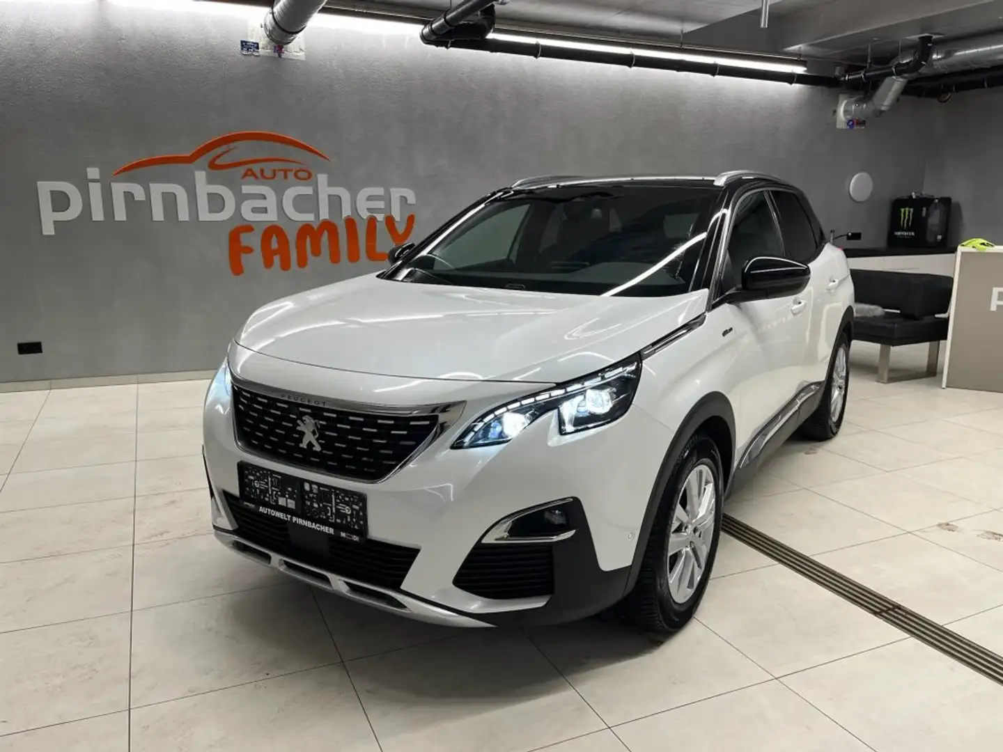 Peugeot 3008 GT-Line BHDI130 EAT8 Weiß - 1